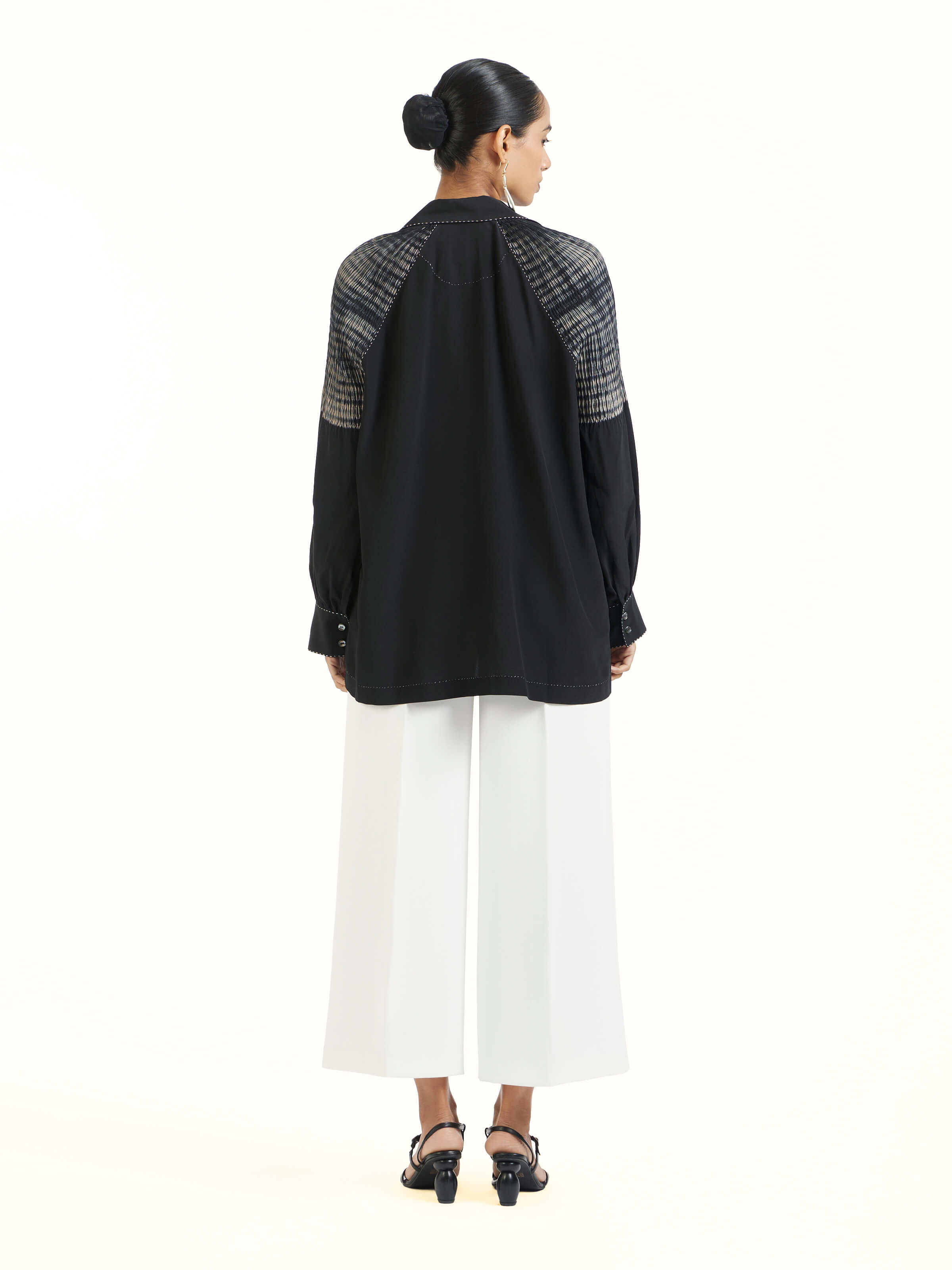 Back view displaying overall design