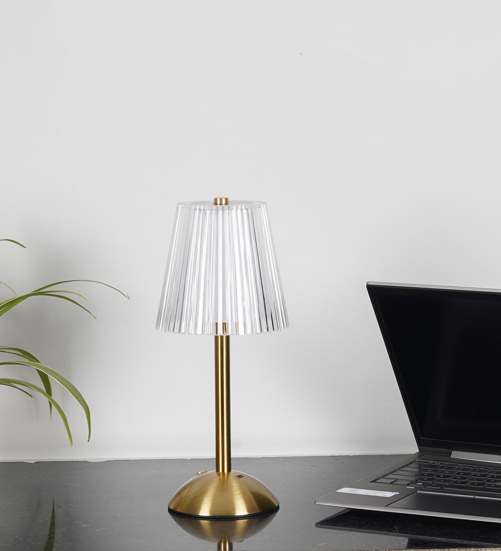 Dolby Modern Cordless Led Touch Control Dimmable 3 Light Color Tunable Table Lamp With Usb Rechargeable