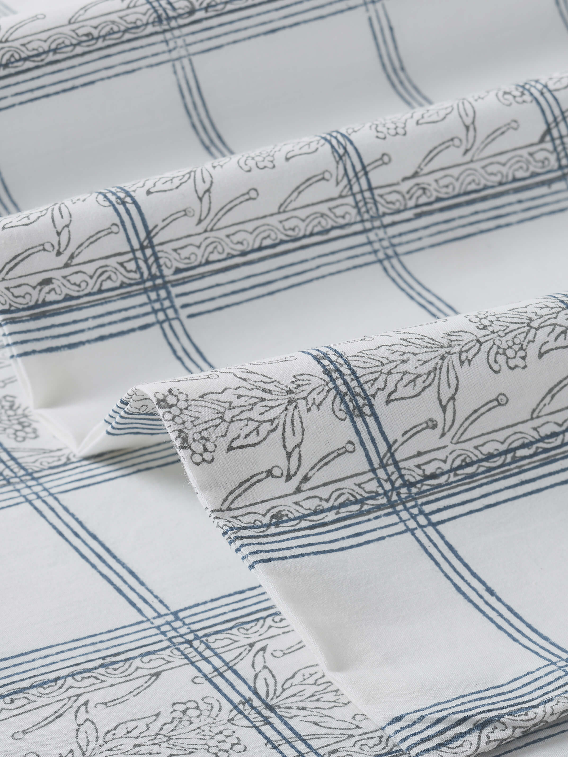 Orion Cotton Sanganeri Hand Block Print Checks King-size Bedsheet Set