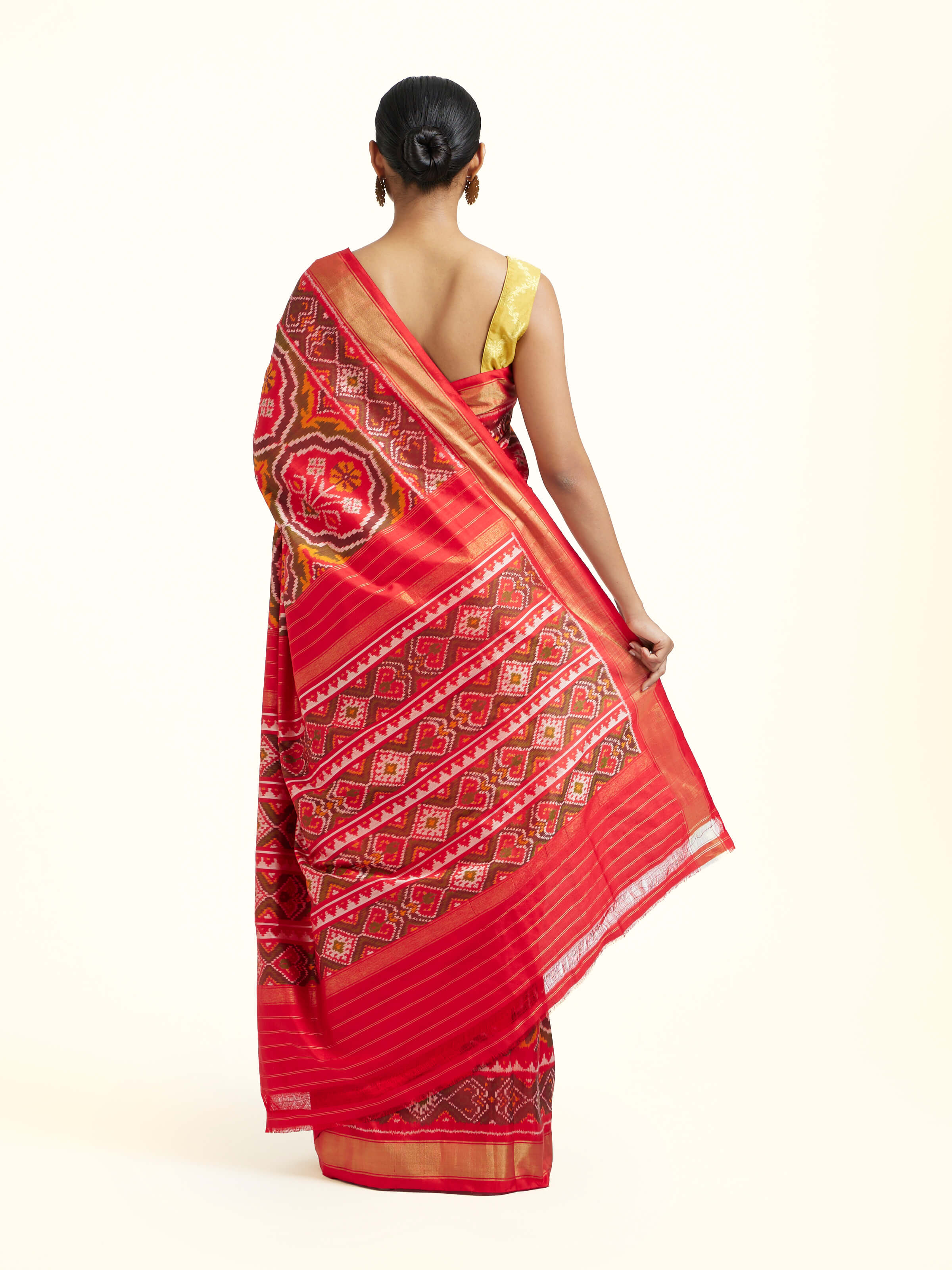 Red Mulberry Silk Pochampally Ikat Handloom Saree
