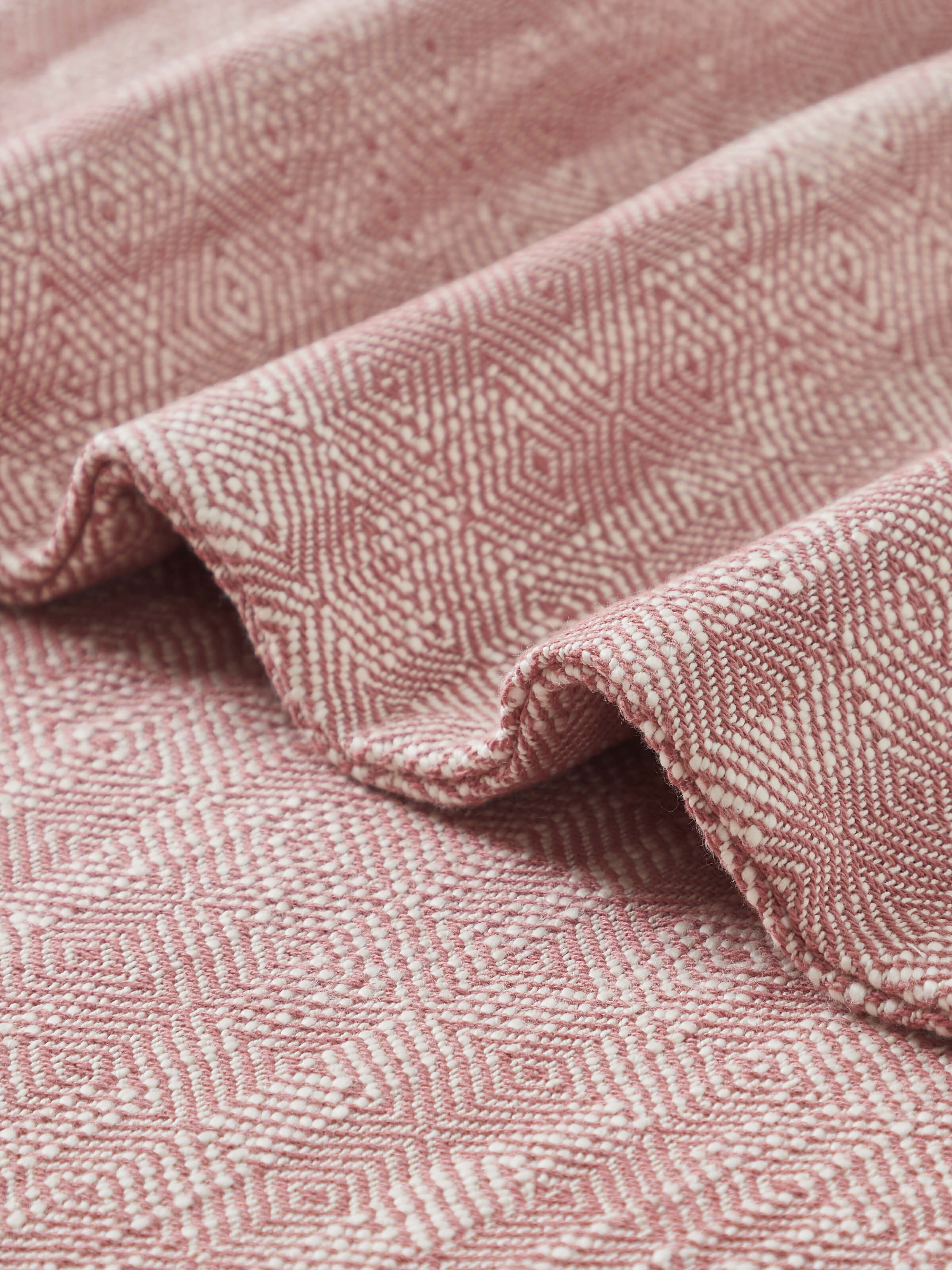 Nabha Pink Sandstone Diamond Weave King-size Bedspread Set