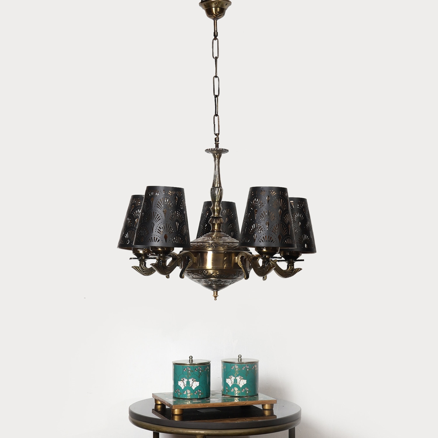 Devansh Metal Wall Mounted Lamp With Off-White Cotton Shade