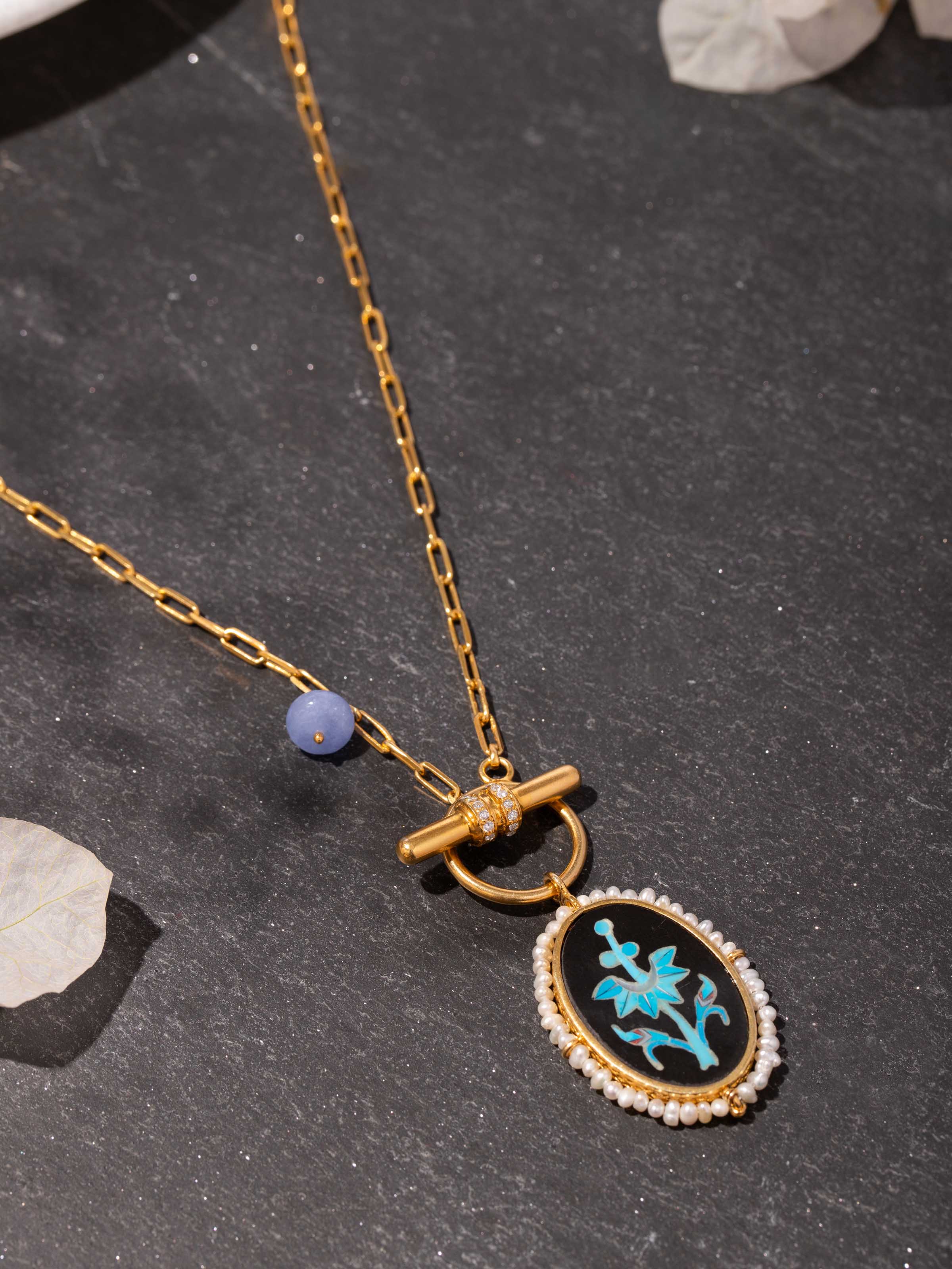 Parchinkari Silver Pendant & Chain