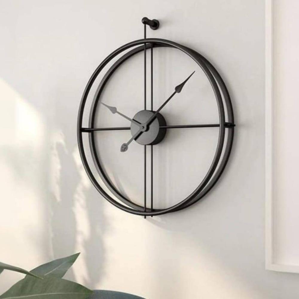 Black Round Wall clock