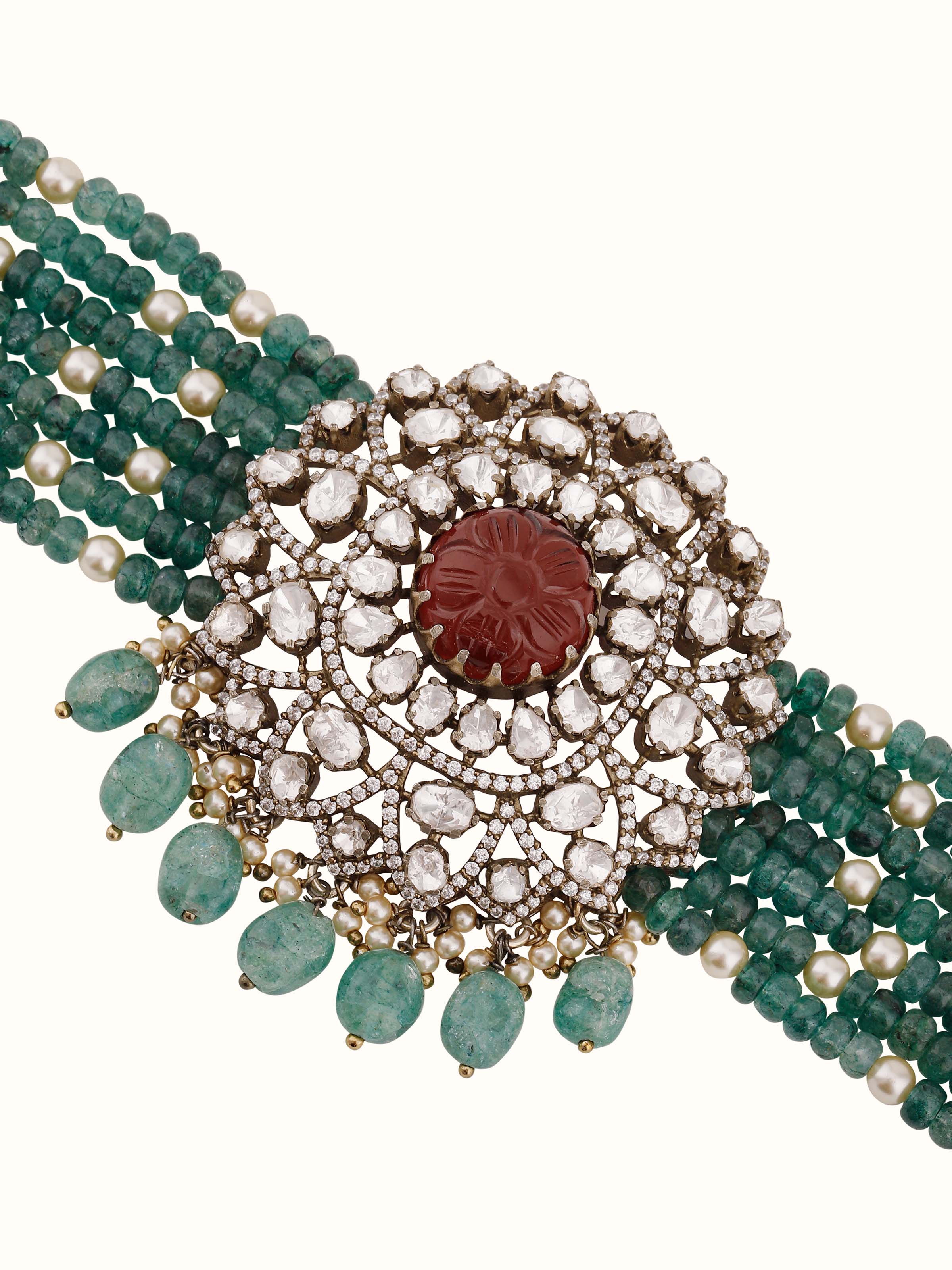 Side view of Dank Polki silver choker necklace