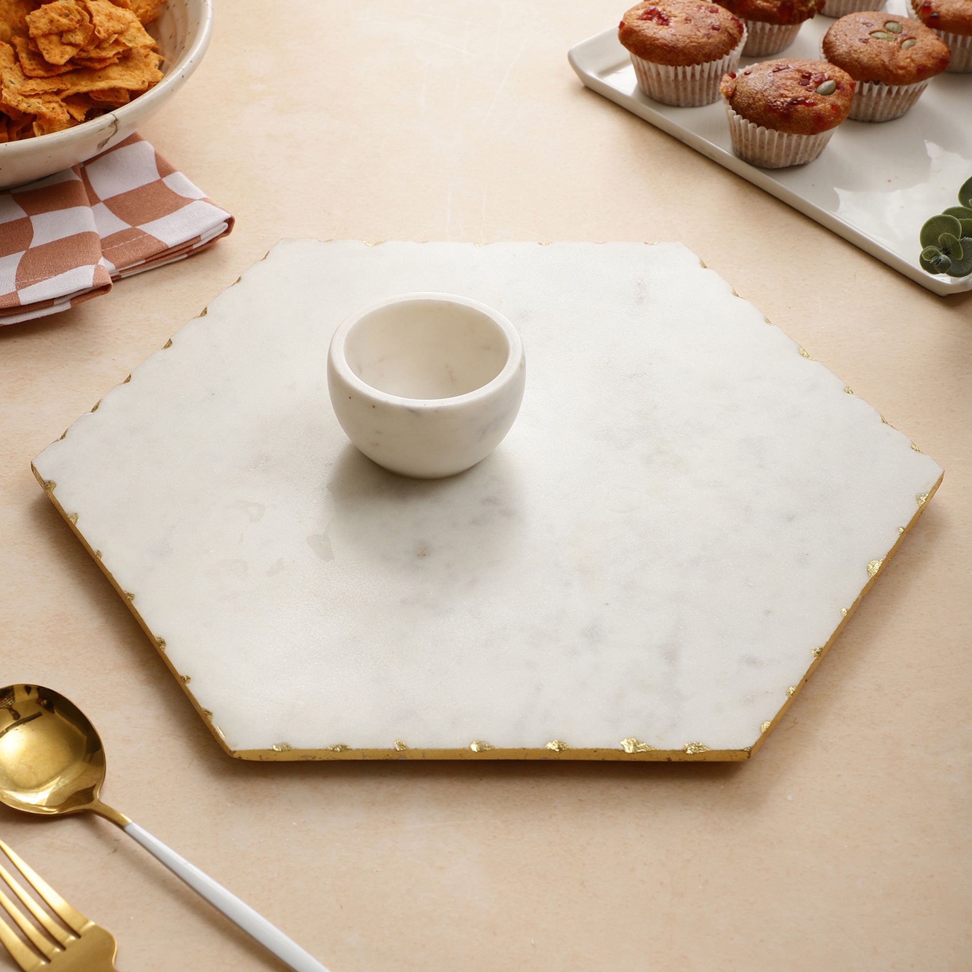 Marble Chip and Dip Tray with Small Dip Bowl - NikkisPride