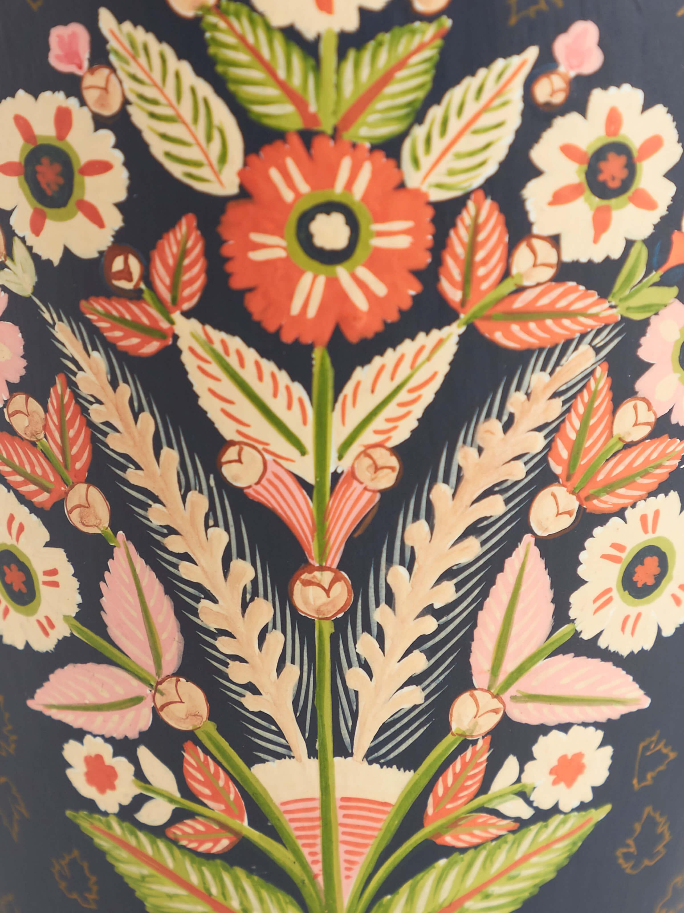 Detailed view of Papier-mache chinar table vase