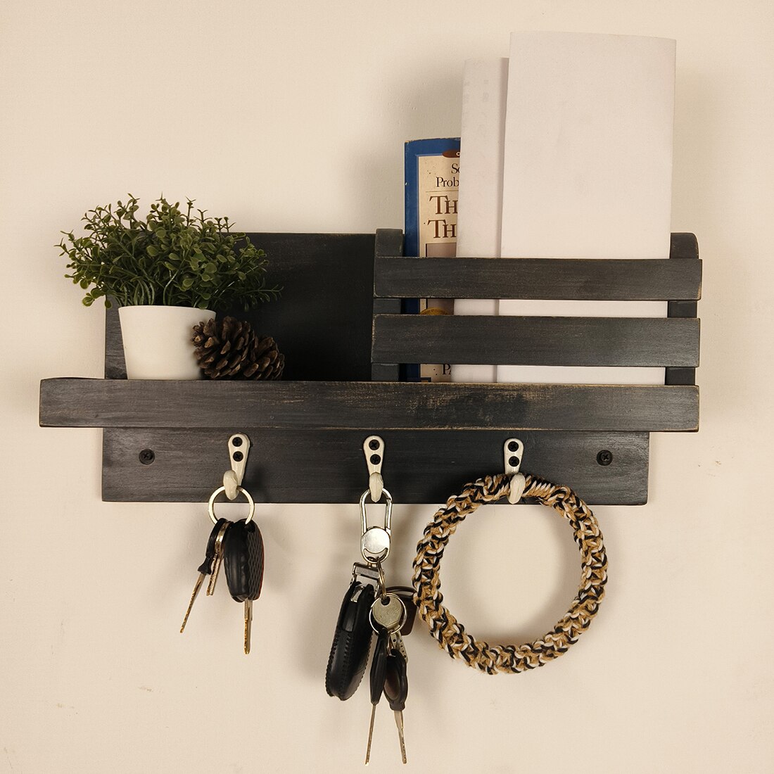 Richmond Wooden Wall Shelf Organiser With Key Holders