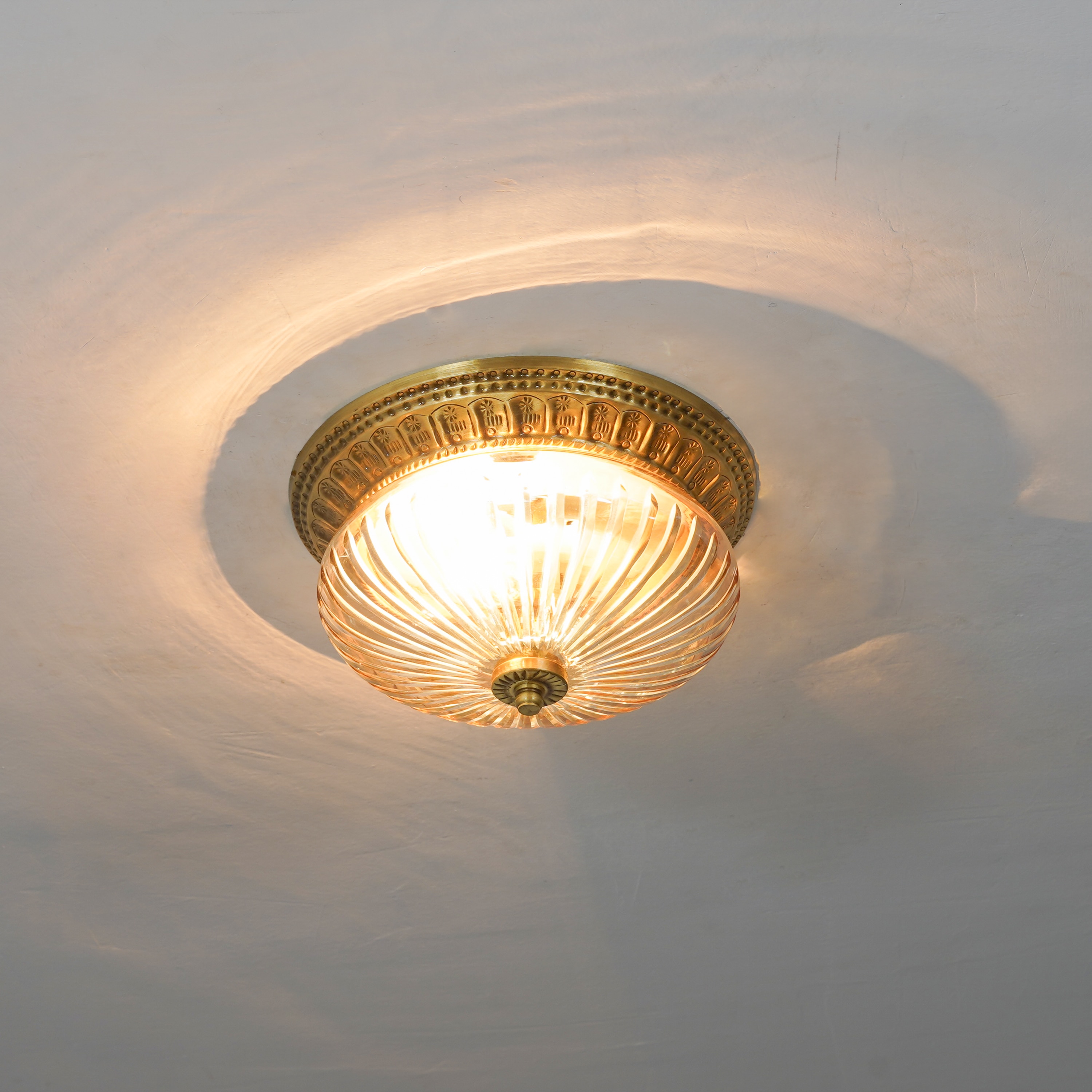 Hinkley Single Light Flush Mount Ceiling Light In Antique Brass Finish With Amber Rippled Glass