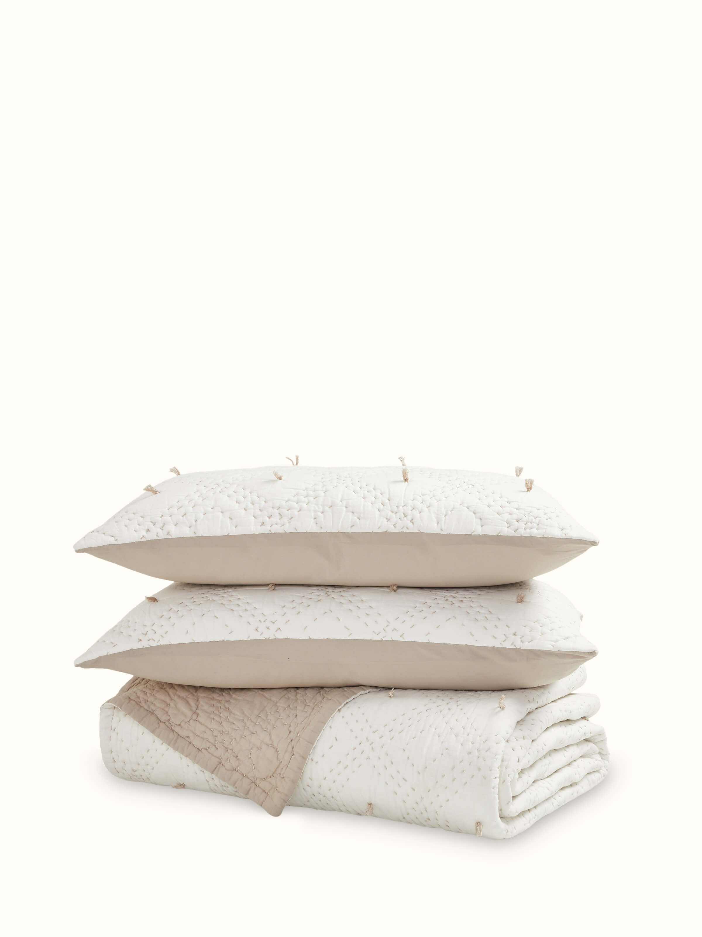 Nihar ivory diamond geo cotton razai embroidered double bedspread set (3 pcs) showcasing the diamond geometric pattern and embroidery.