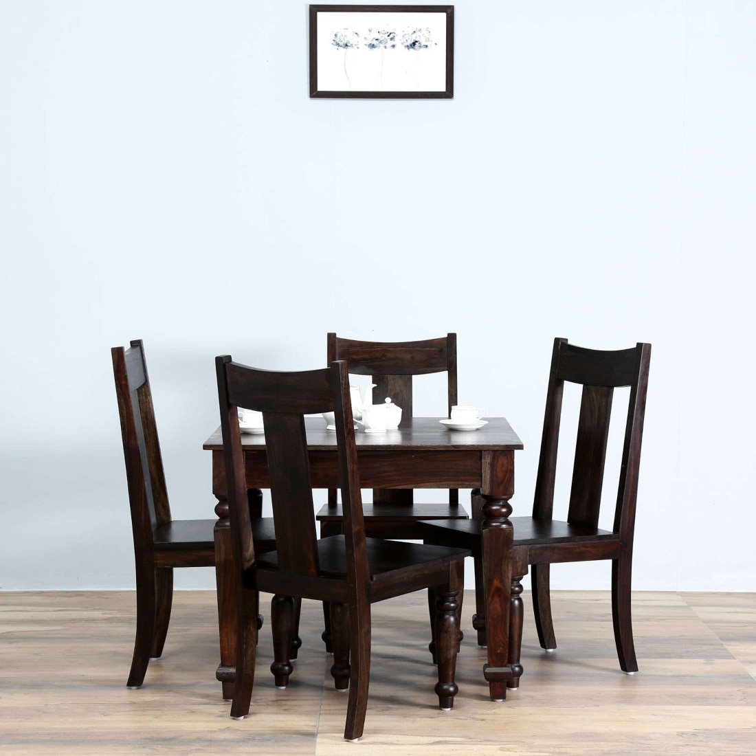 Holand Sheesham Wood 4 Seater Dining Set In warm Chestnut & Natural Finish
