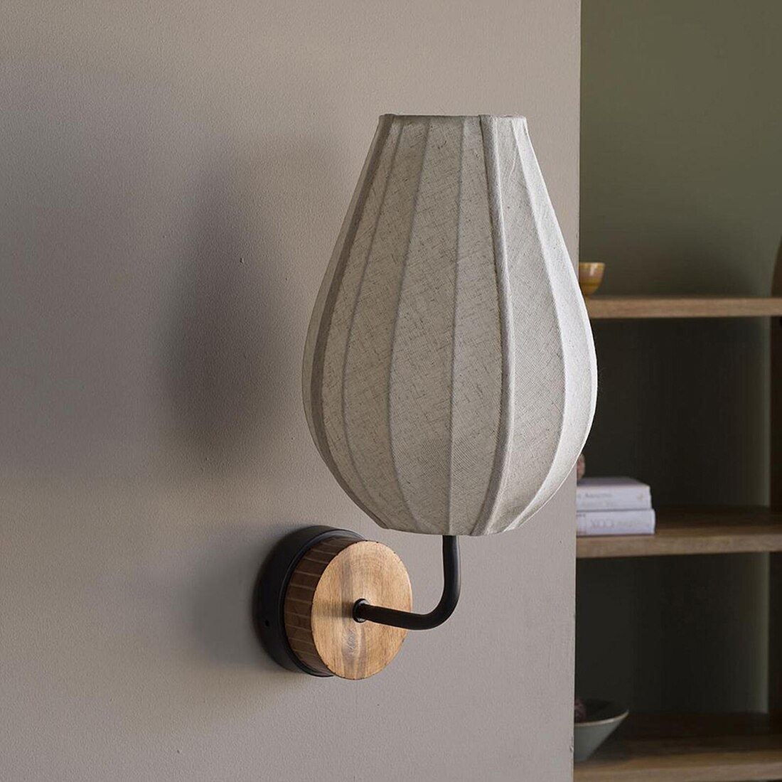Bud Handcrafted Wall Lamp Black - Orange Tree