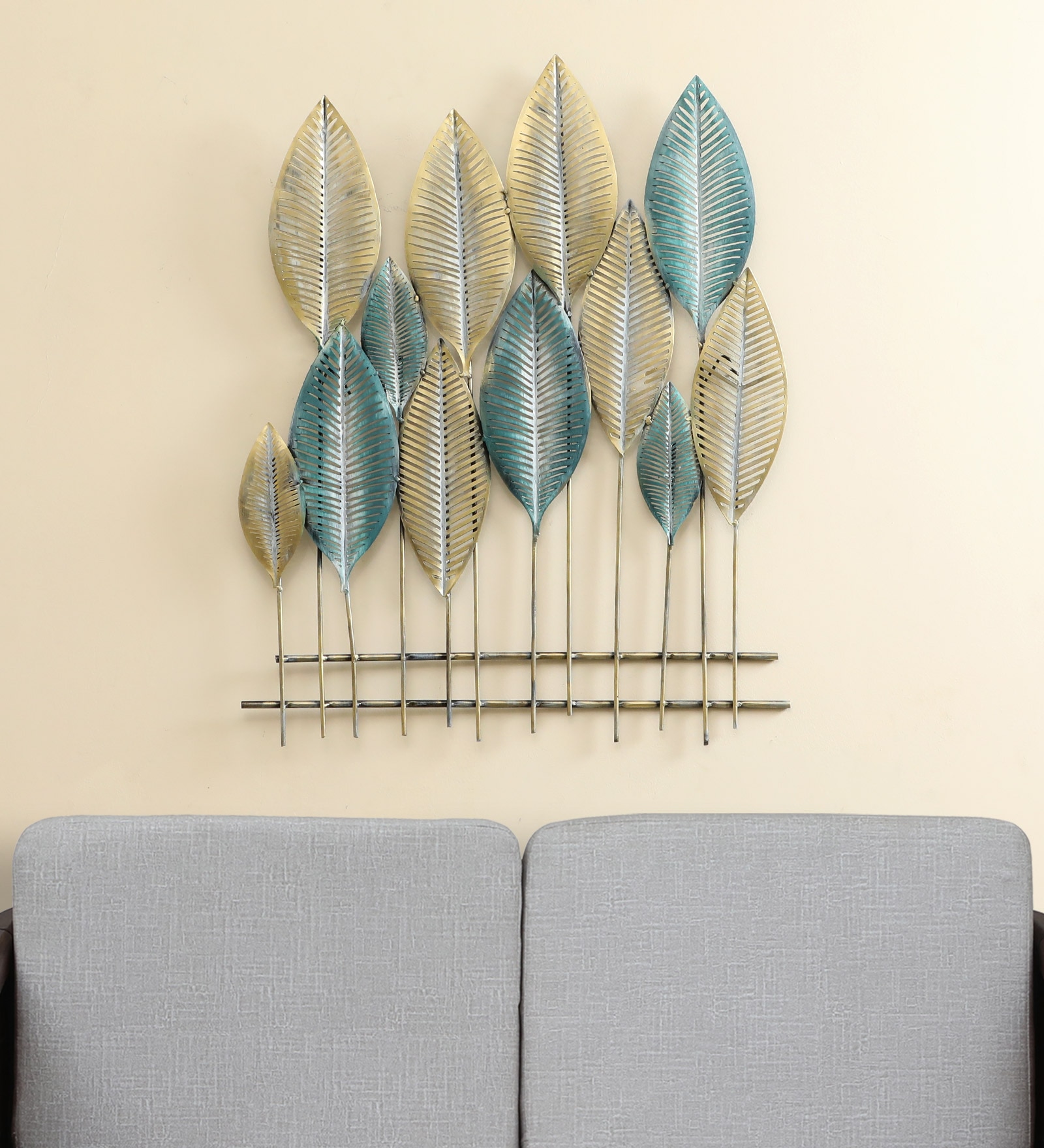 W-Yara Abstract Metal Wall Decor in Multicolor Set of 1 - Vedas Exports
