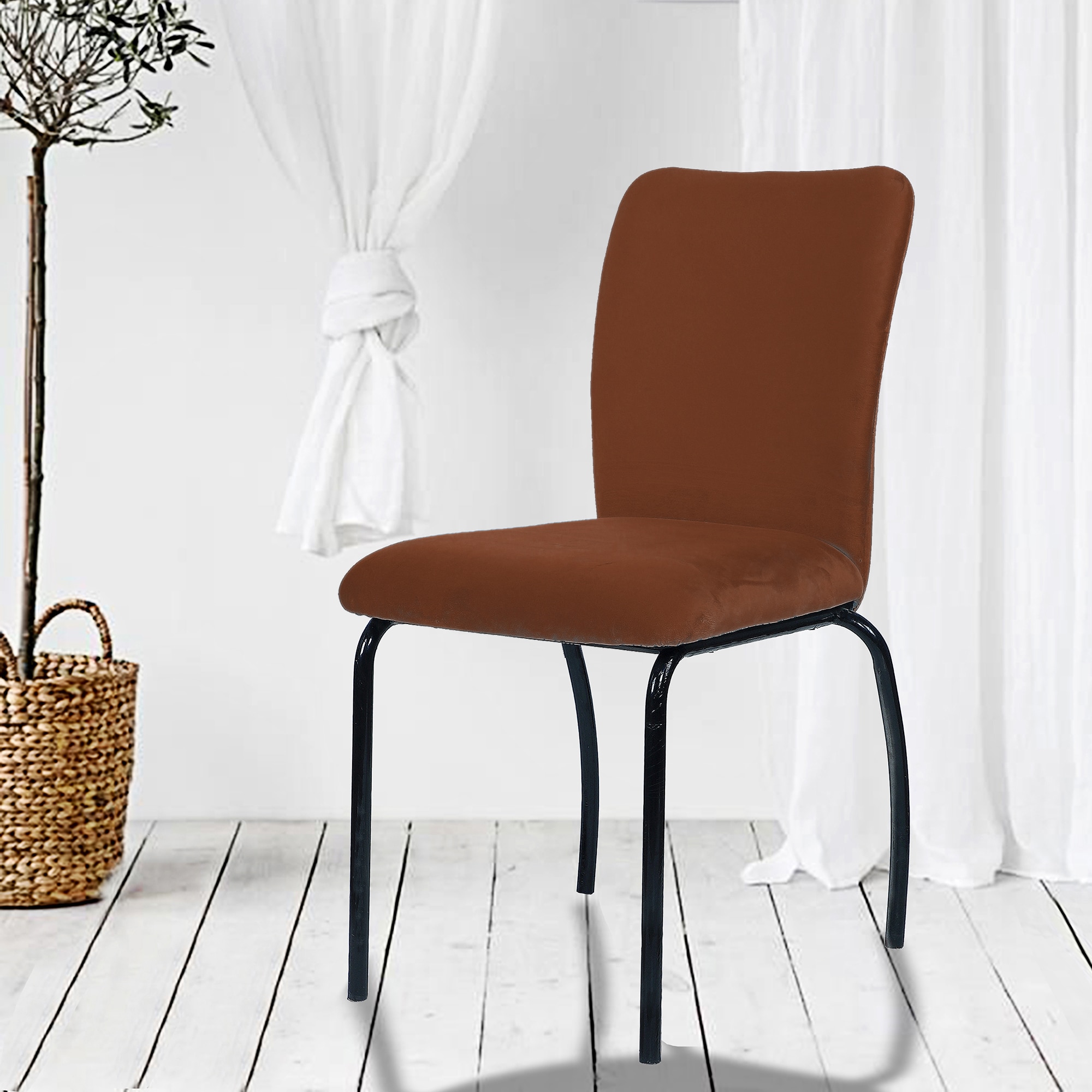 Fueanka Dining  Chair in Brown