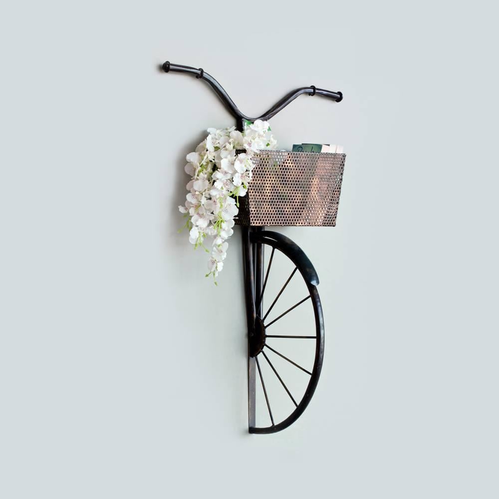Retro Cycle Wall Decor - With Basket