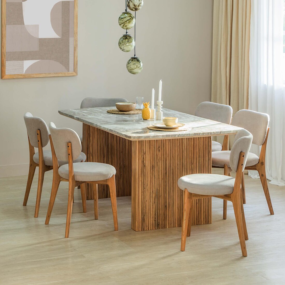 Hiro Dining Table