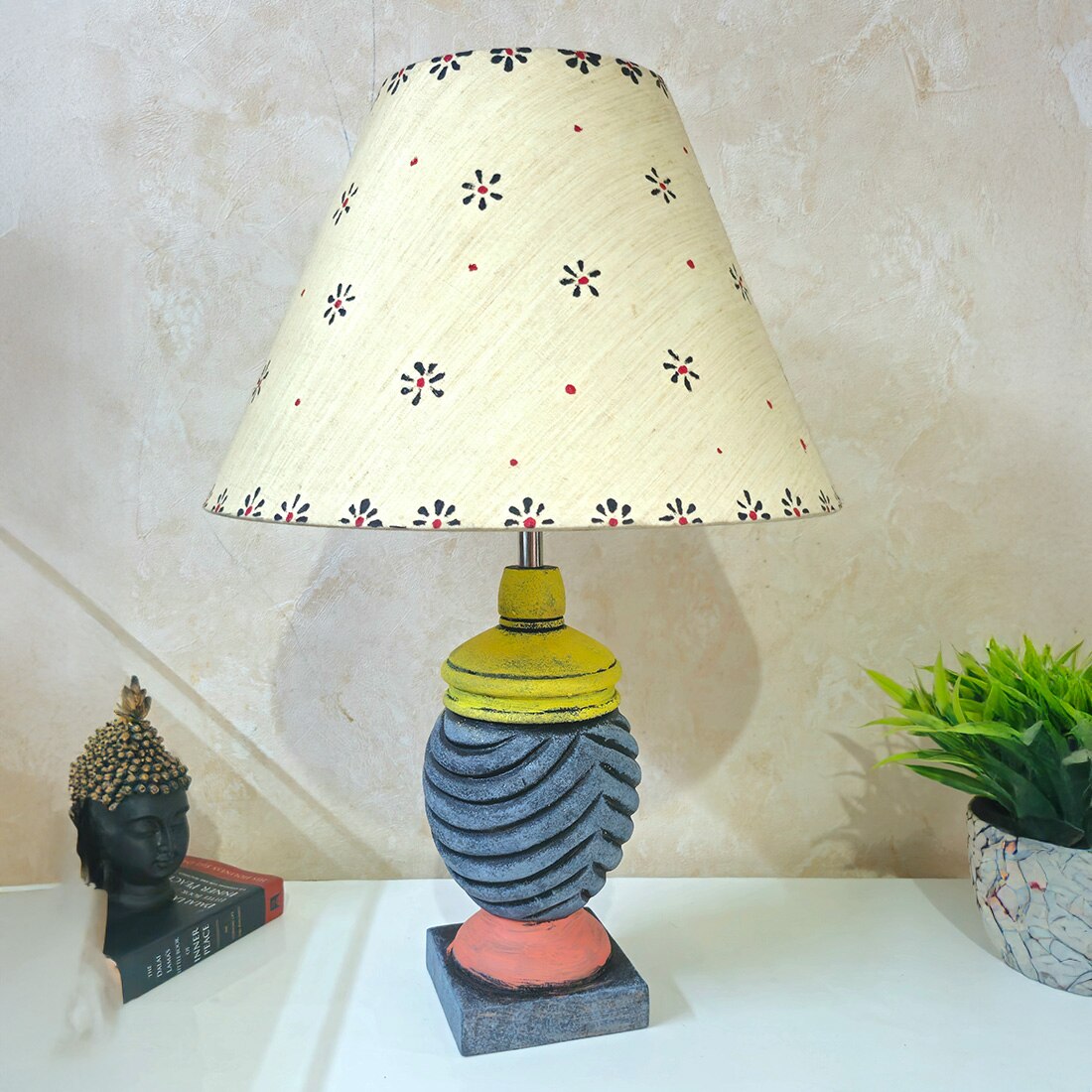 Multicolour Handpainted And Hancarved Distress Wooden Table Lamp