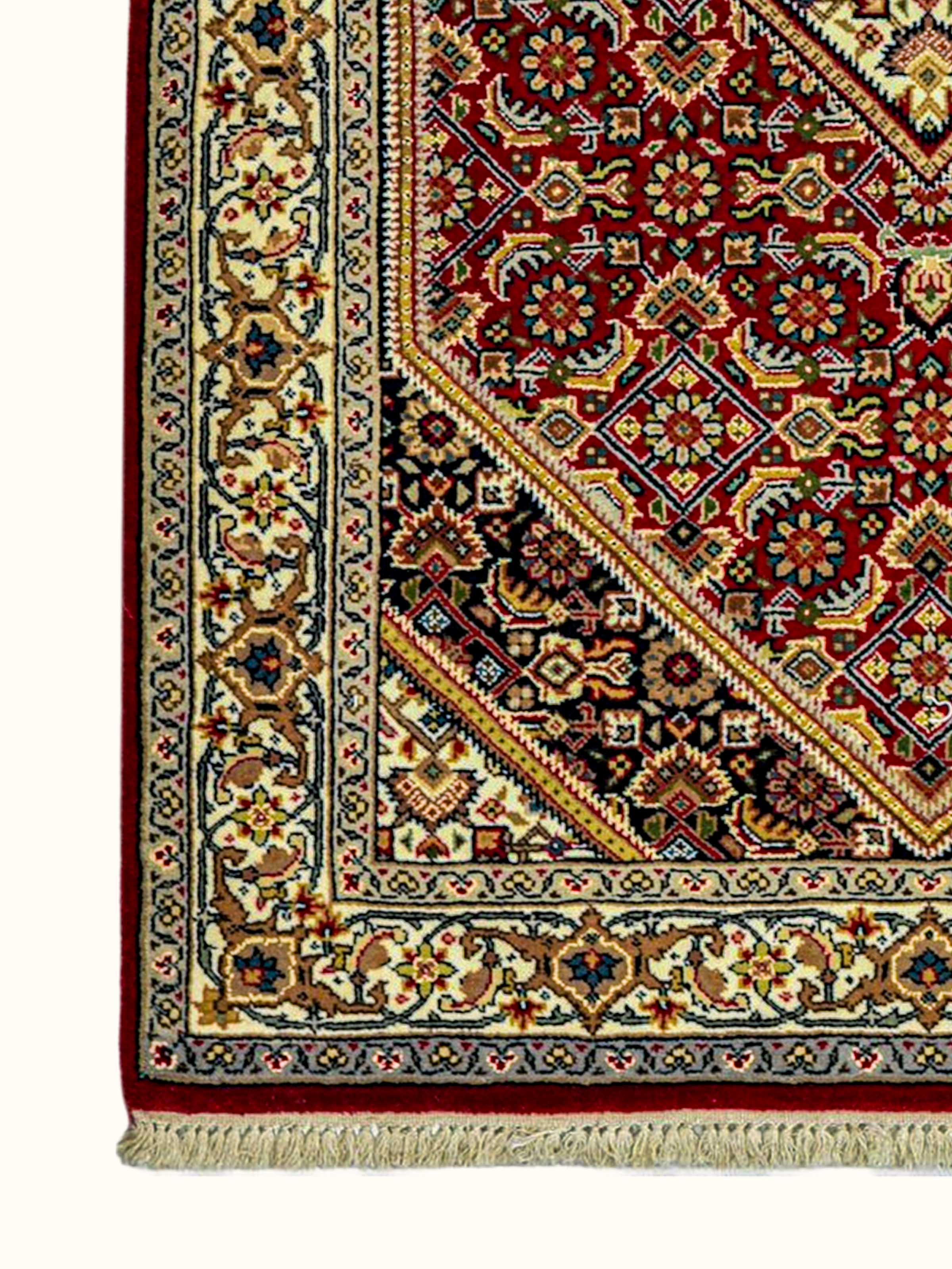Traditional Bizar Red Bhadohi Wool Hand Knotted Rug