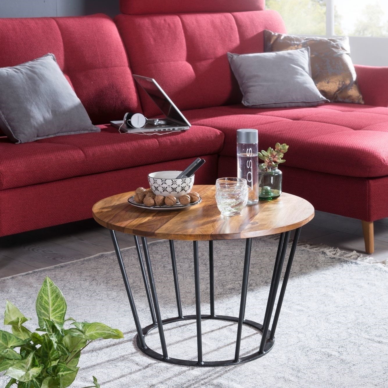 Fevre Side Table with Metal Frame - Woodenmood