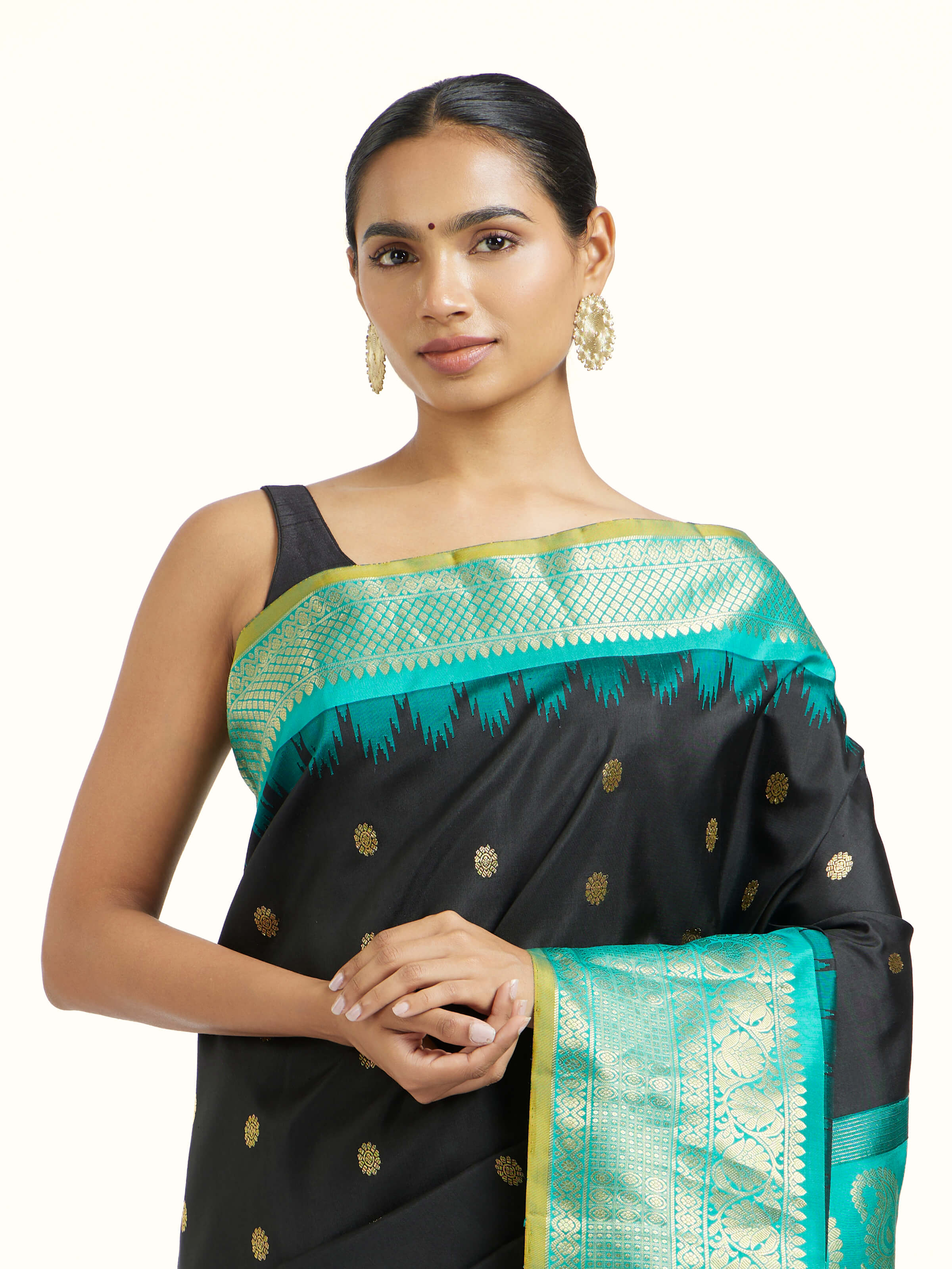 Black Mulberry Silk Gadwal Handloom Zari Saree