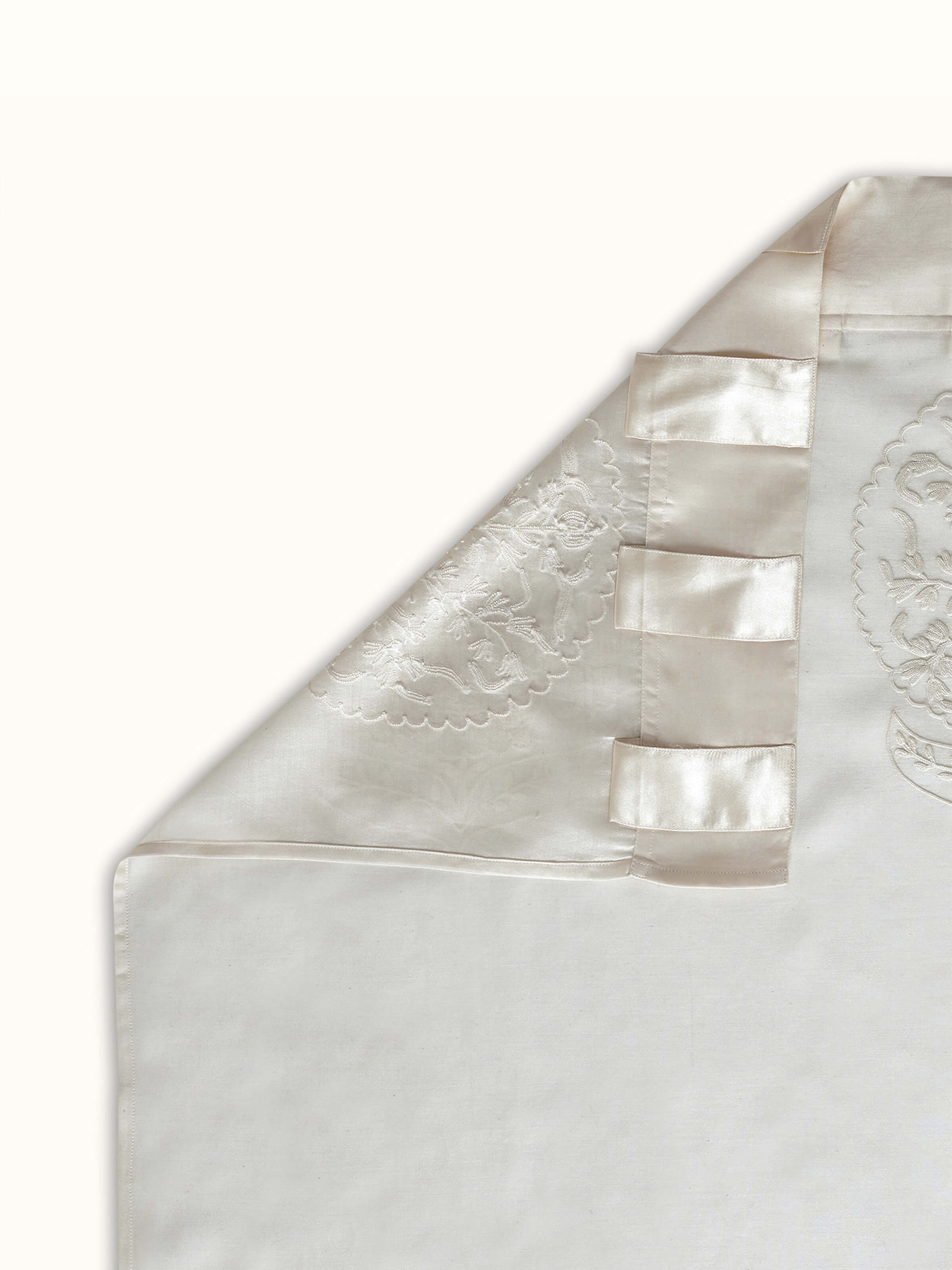 Razza Ivory Buta Cotton Silk Kashmir Chain Stitch Hand Embroidery Sheer Curtain (9 Ft)