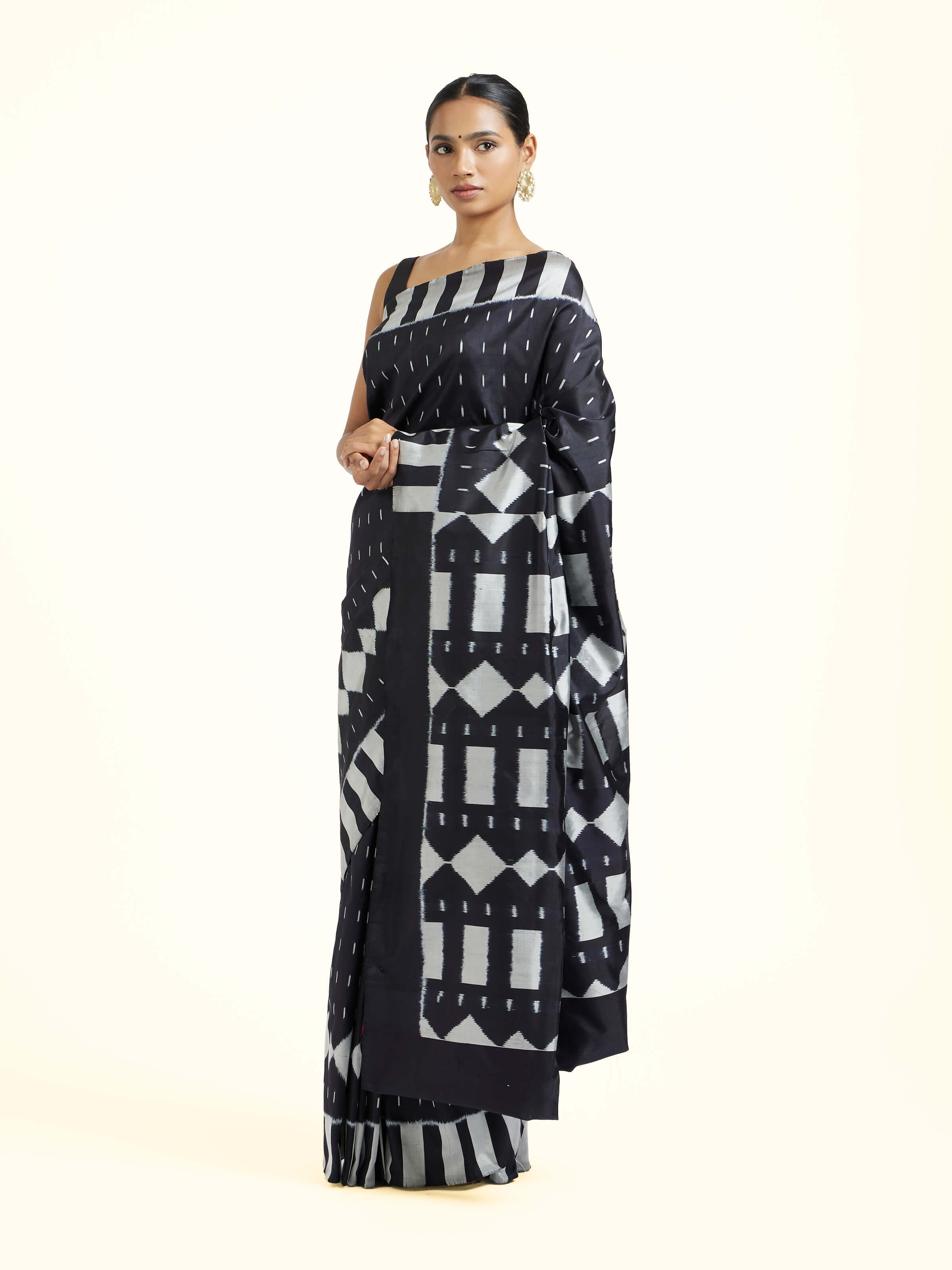 Black Silk Pochampally Single Ikat Saree