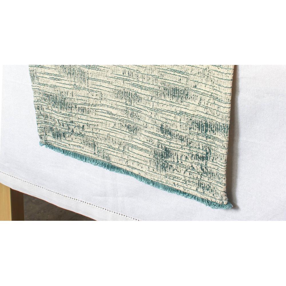 Daya Table Runner