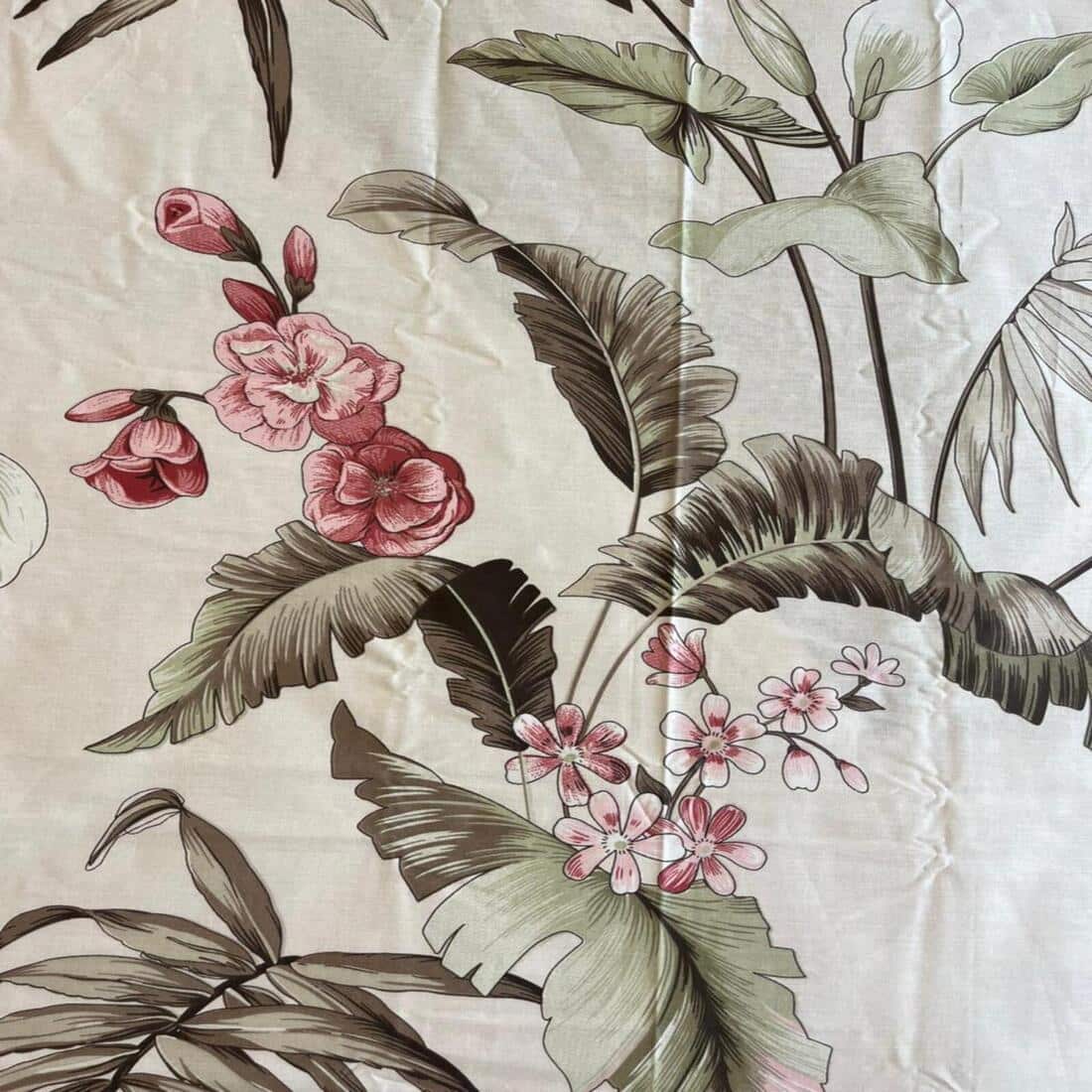 Threads Silky Touch Camri Series Premium Super King Size Flat Bedsheet 275 x 275 cms