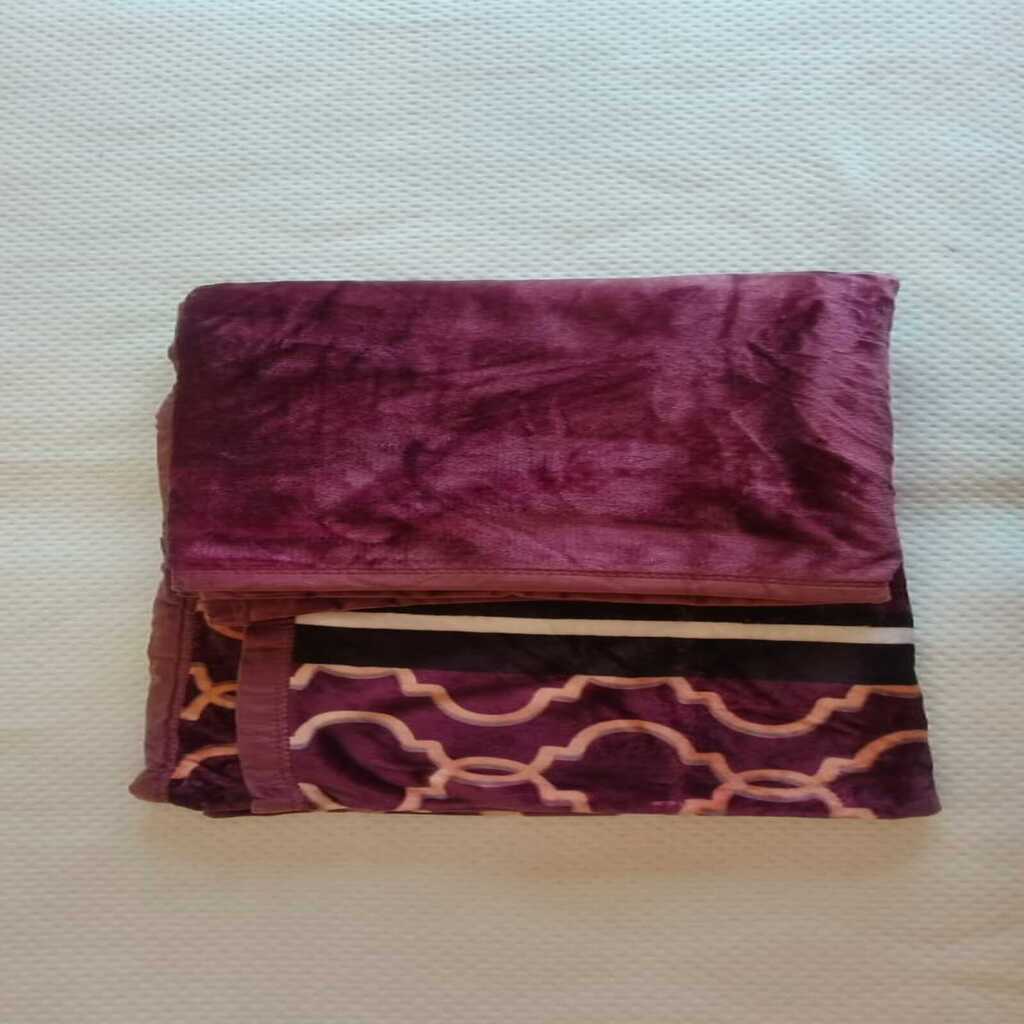 Threads Silky Touch Premium Super Soft Cozy  Single Bed Blanket 220 X 160 Cms