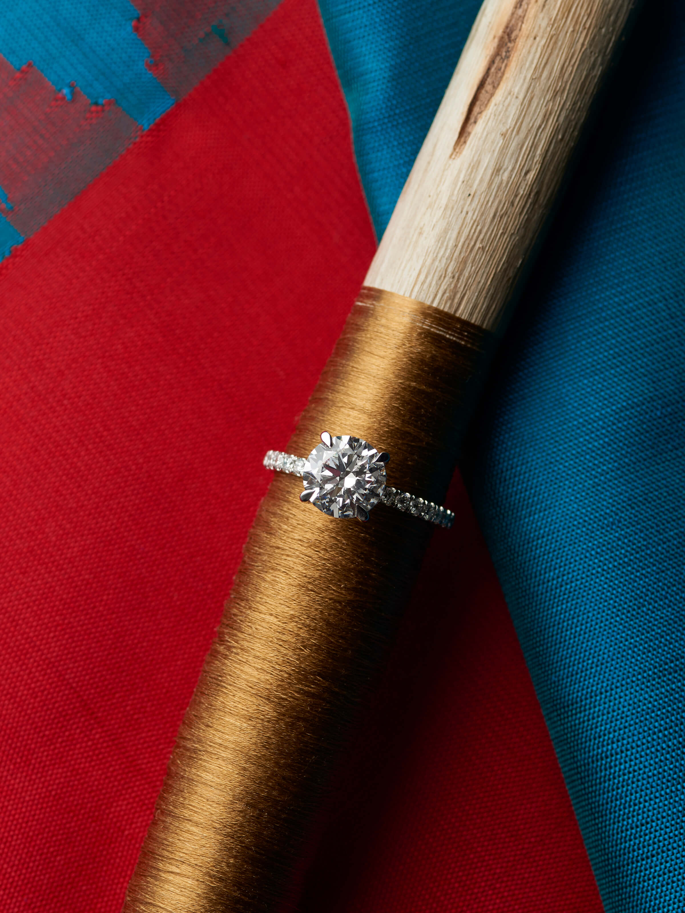 lifestyle view of open setting 14 karat gold ring