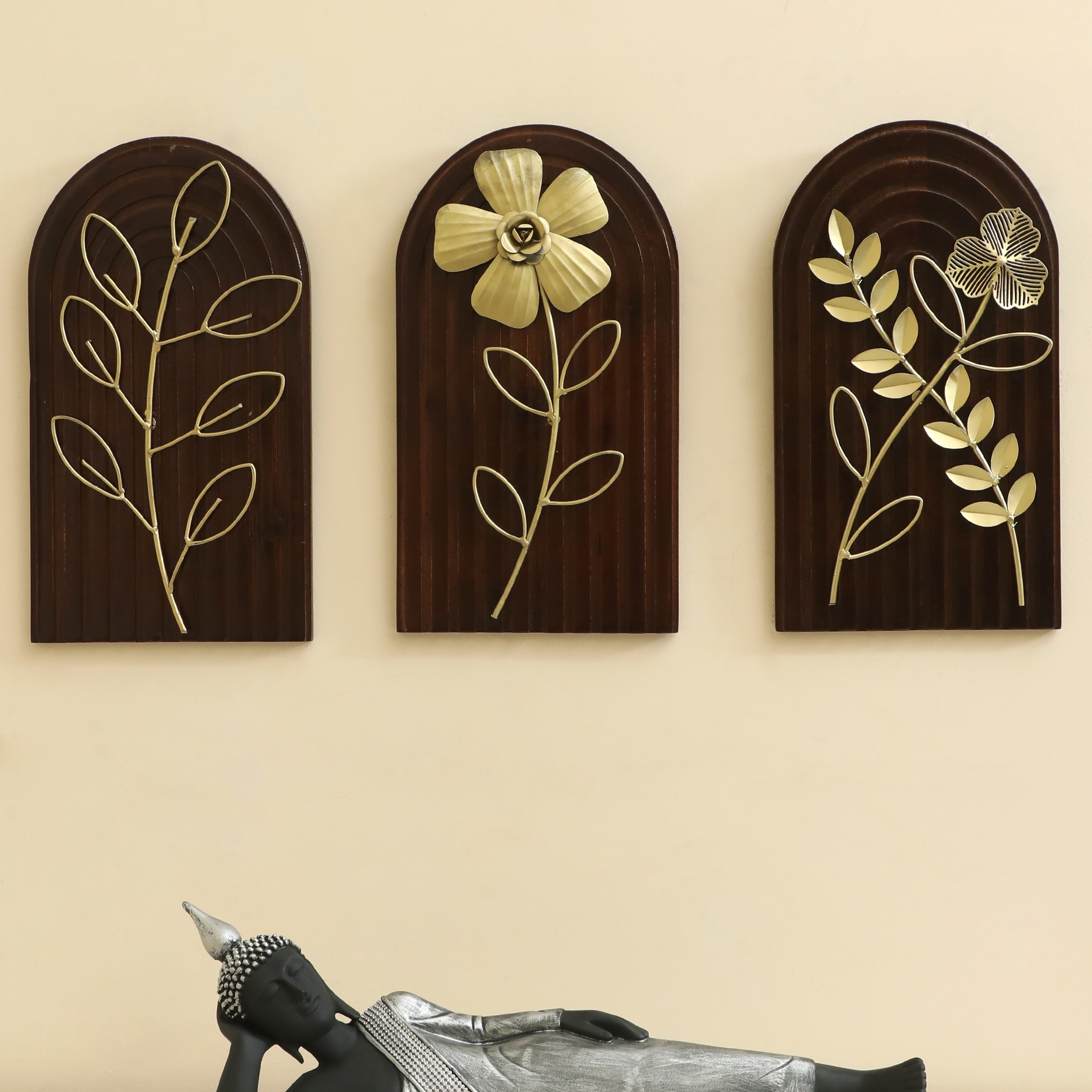 W-Abril Abstract Metal Wall Decor in Gold Set of 3 - Vedas Exports
