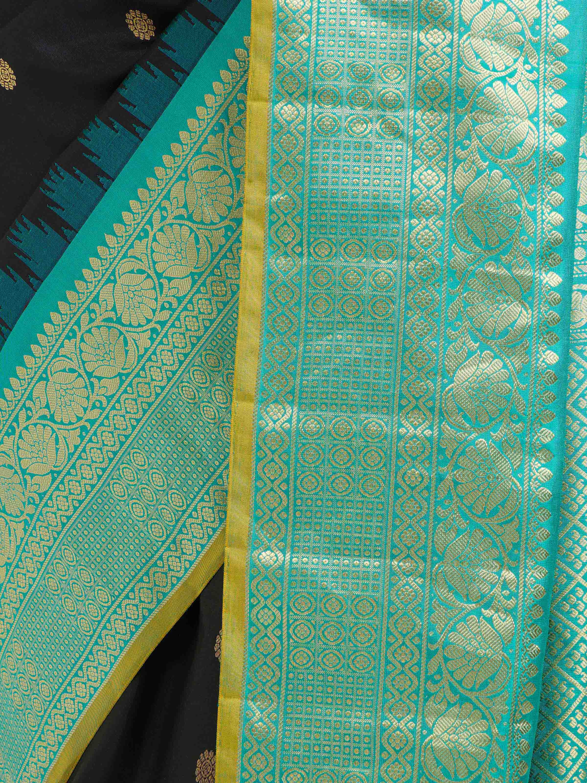 Black Mulberry Silk Gadwal Handloom Zari Saree