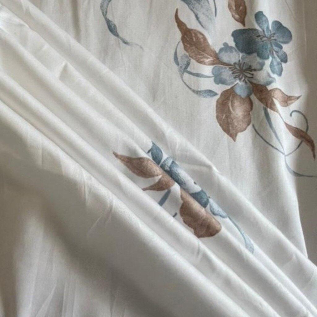 White Floral 400 TC Cotton Flat Super King Size Bedsheet With 2 Pilllow Covers From Threads