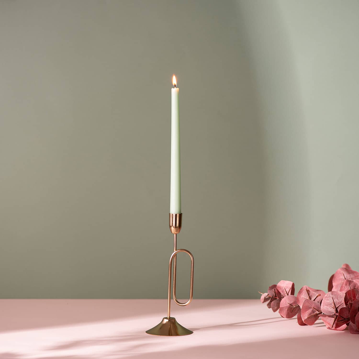 Glamorous Gold Exquisite Candle Holder