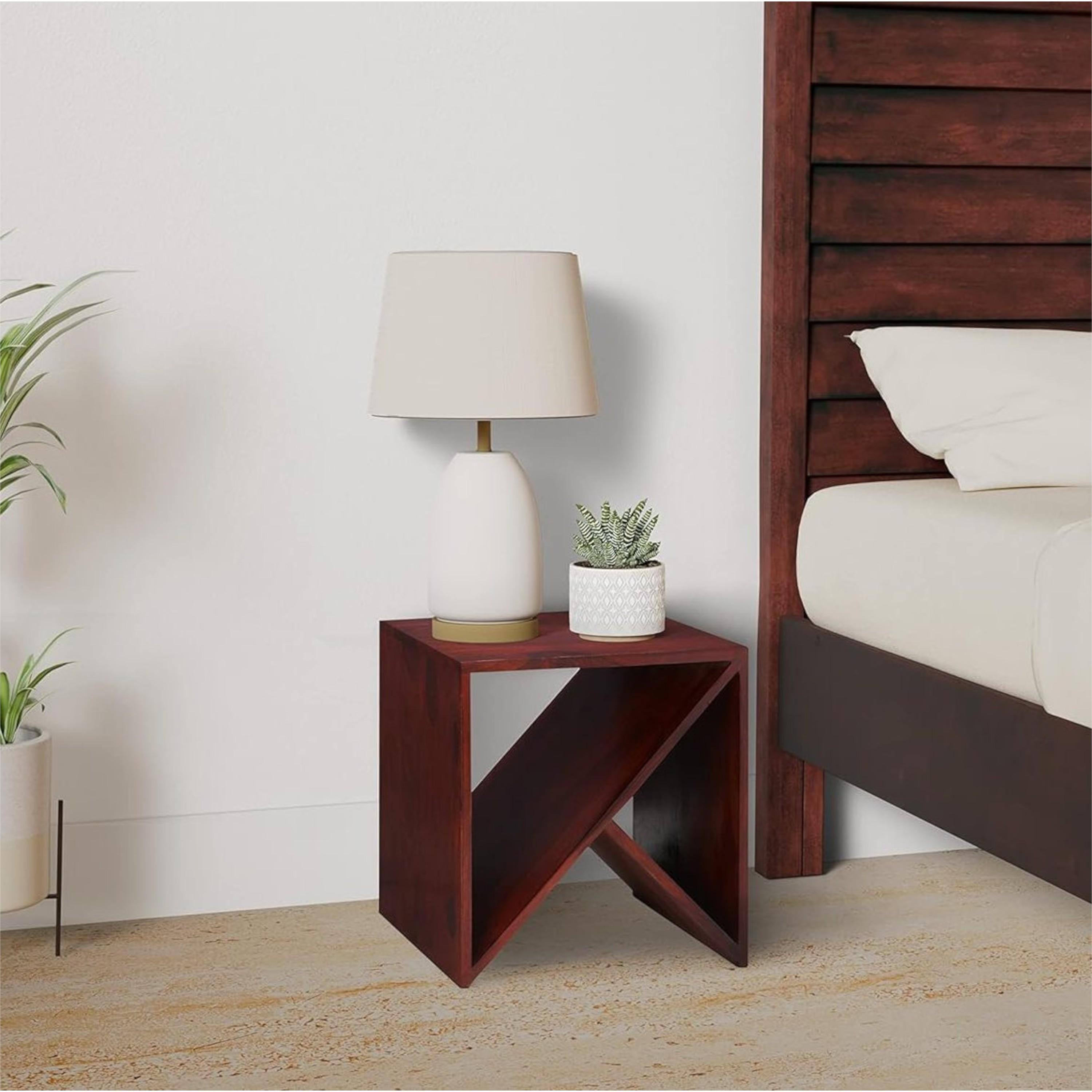 Noah Sheesham Wood Contemporary Tea Table End Table In Honey Finish