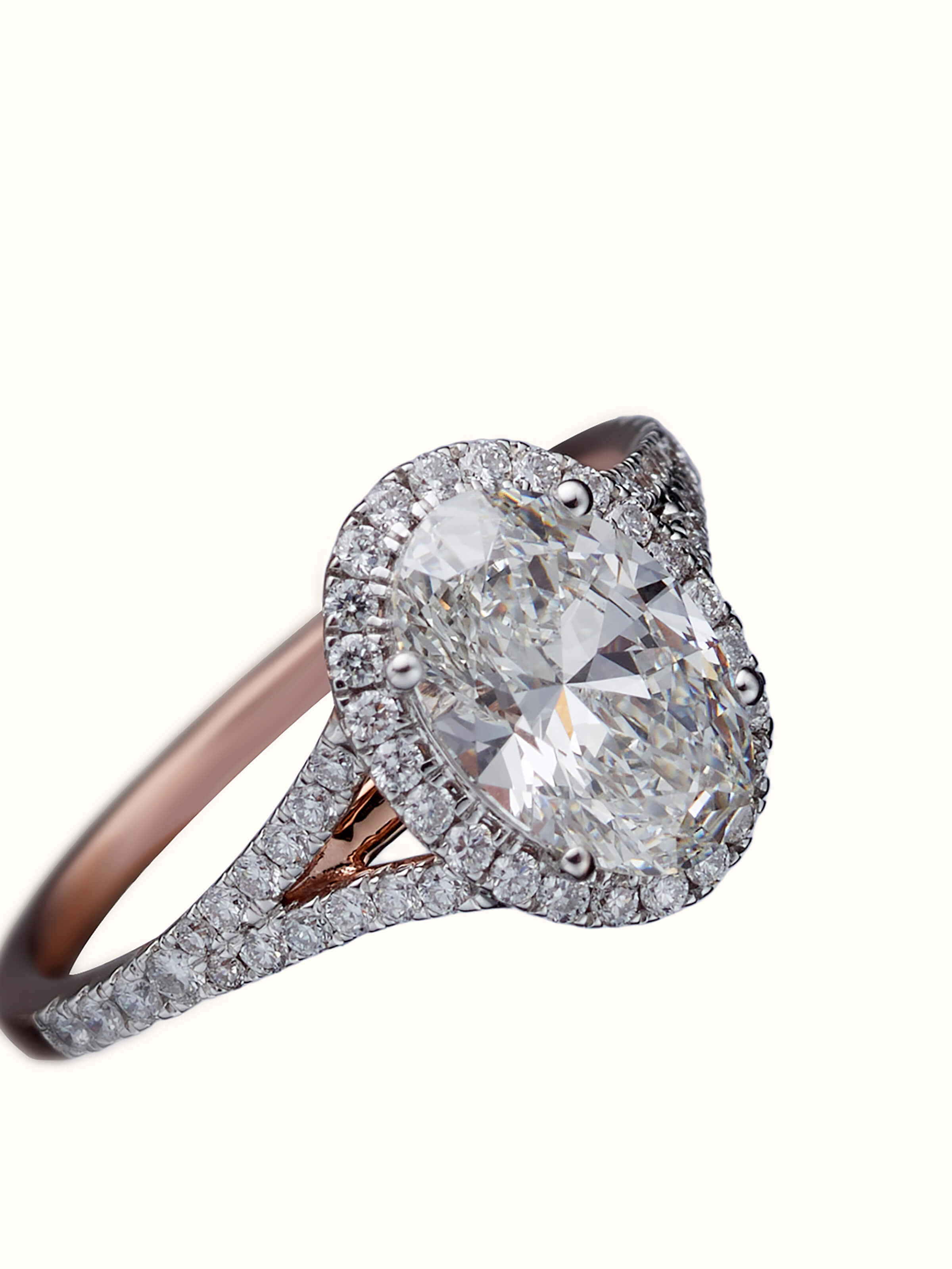 angled view of open setting 14 karat gold ring