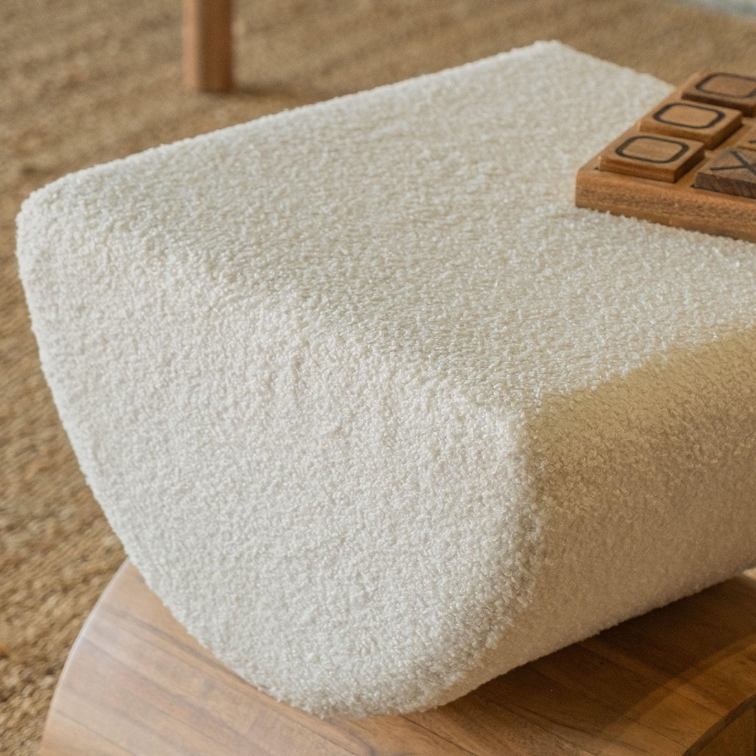 Andaman Bompoka Pouf