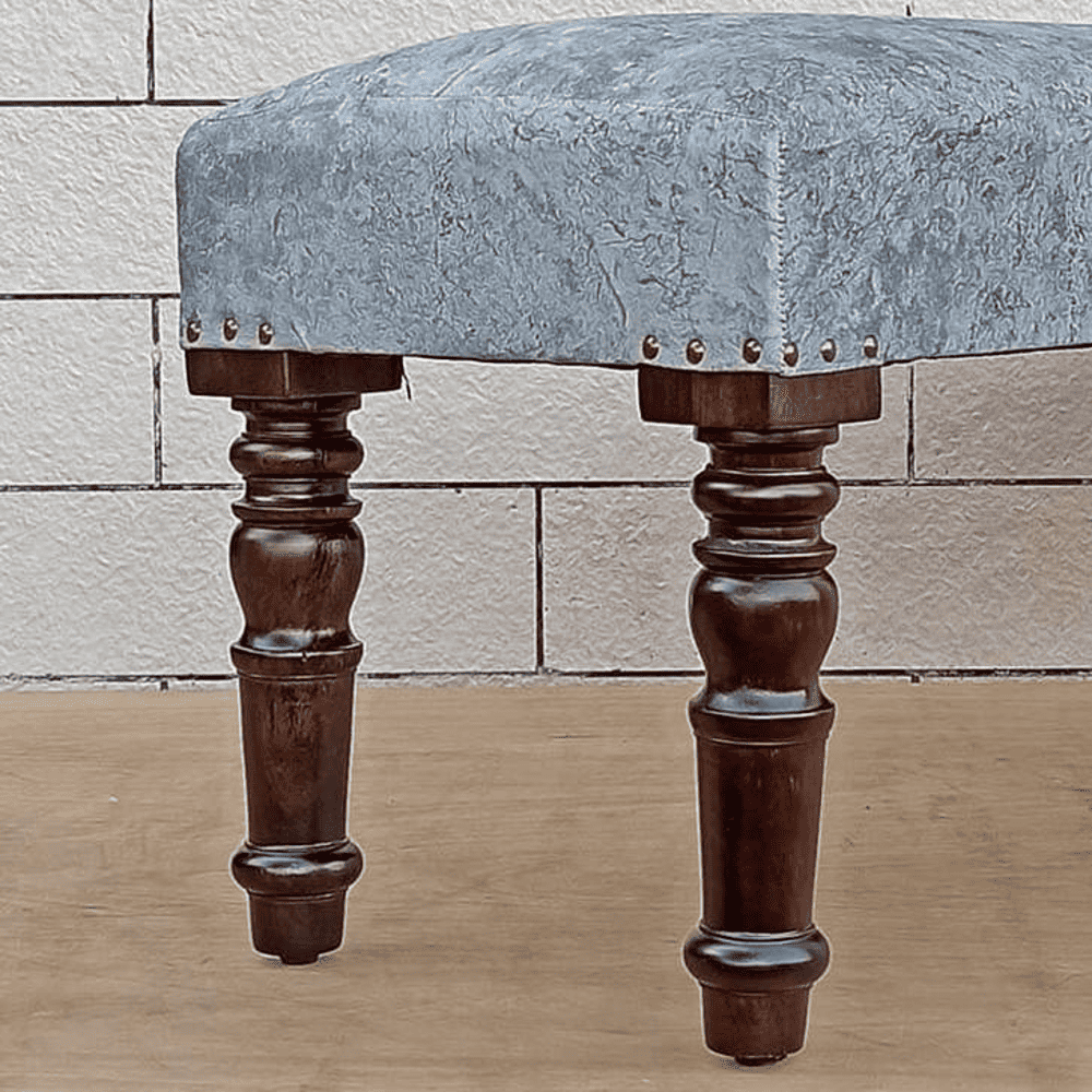 Jivin Bench