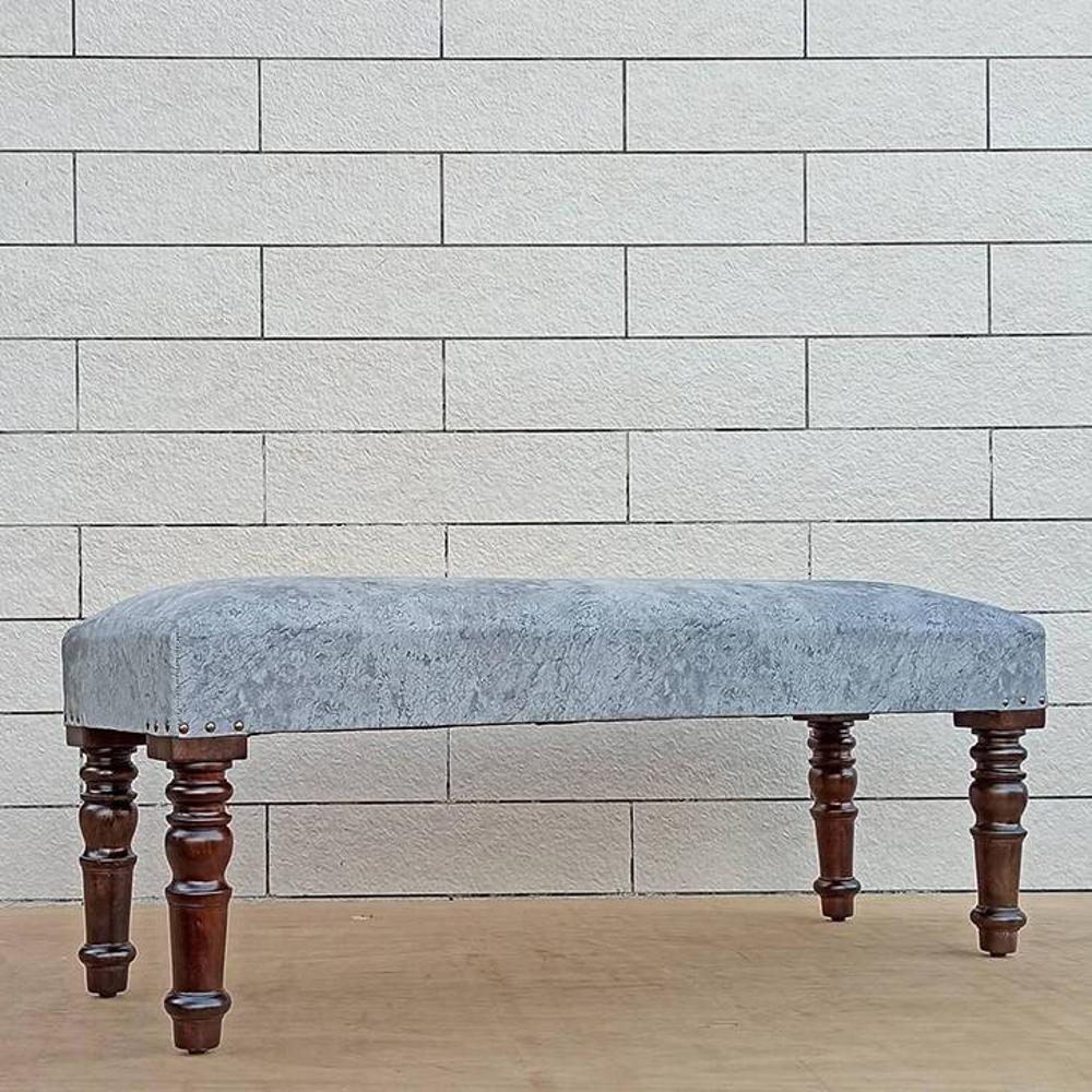 Jivin Bench