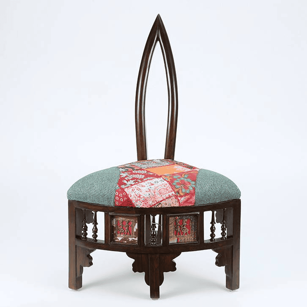 Saanvi Lobby Chair