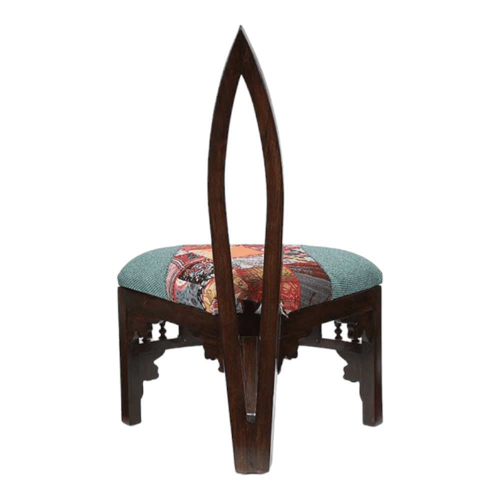 Saanvi Lobby Chair