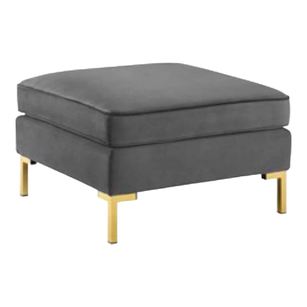 Erik Ottoman in Grey Colour
