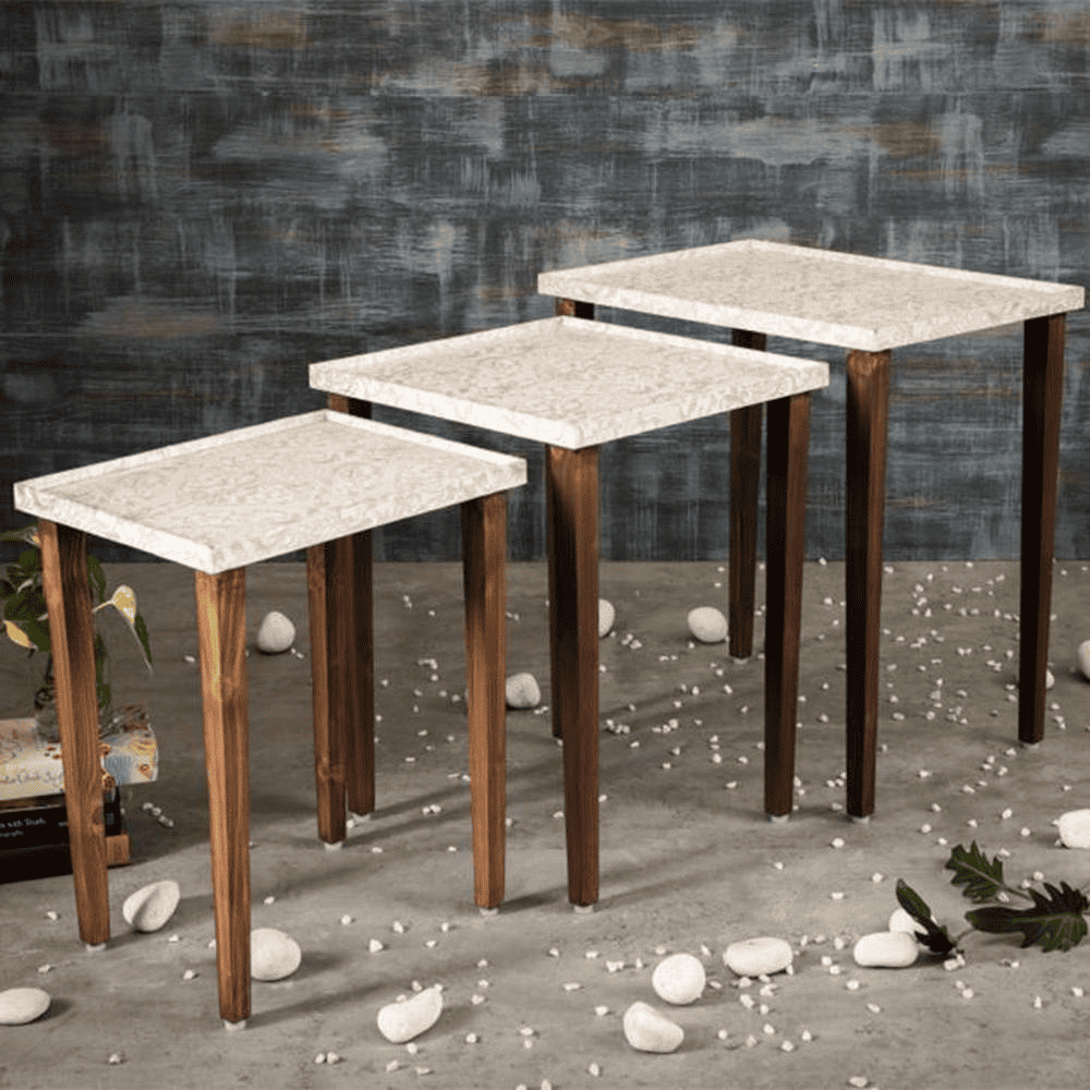 Chantilly Solid Wood Nested End Table in Paper Finish - Set of 3