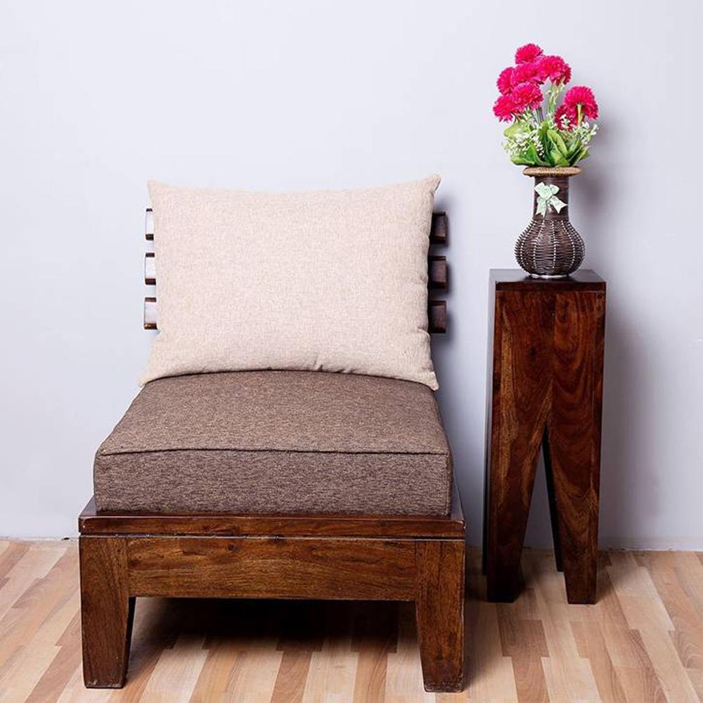 Stand Alone End Table In Natural