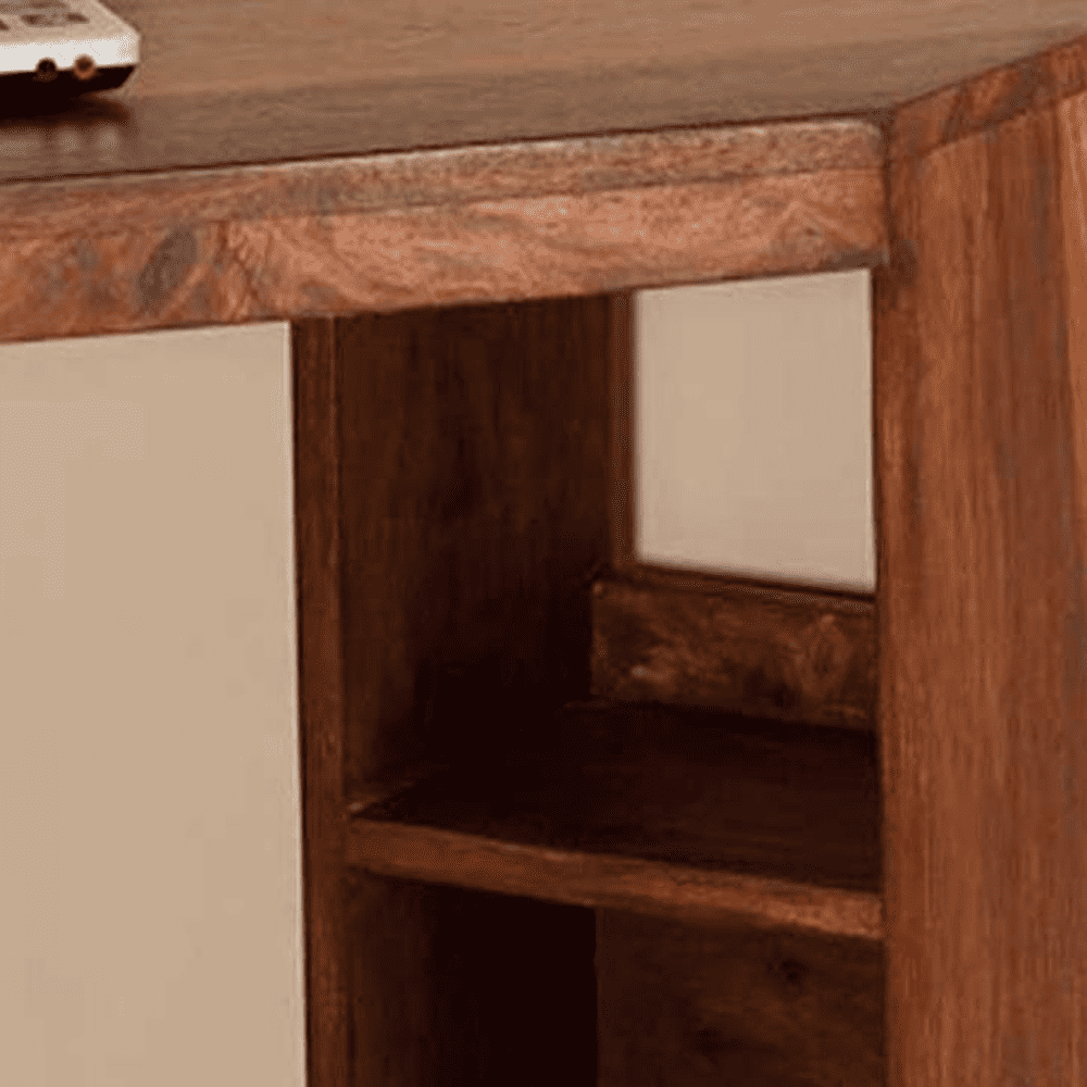 Faras Study Table