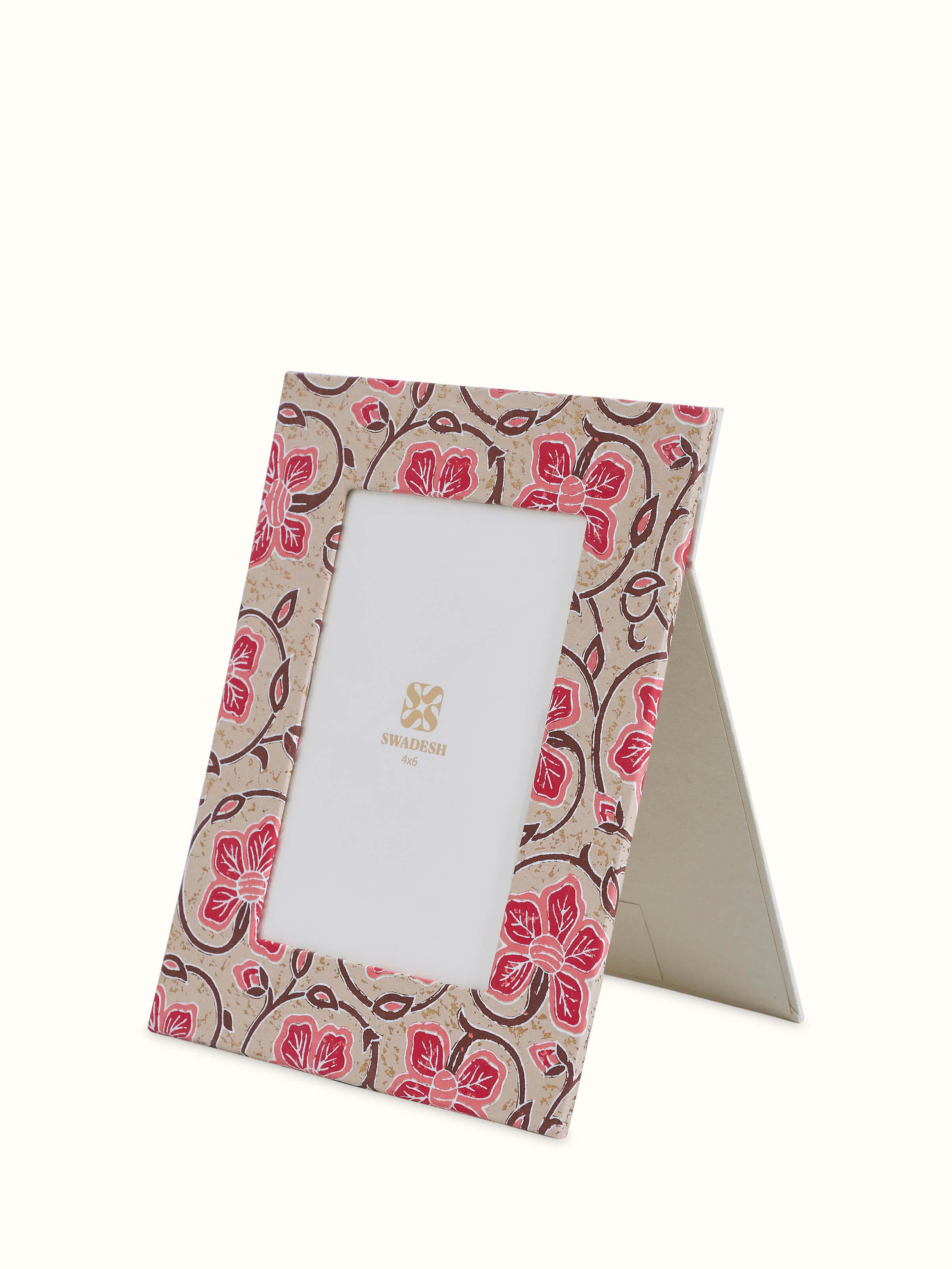 Angled view of Handmade Paper Photo Frame