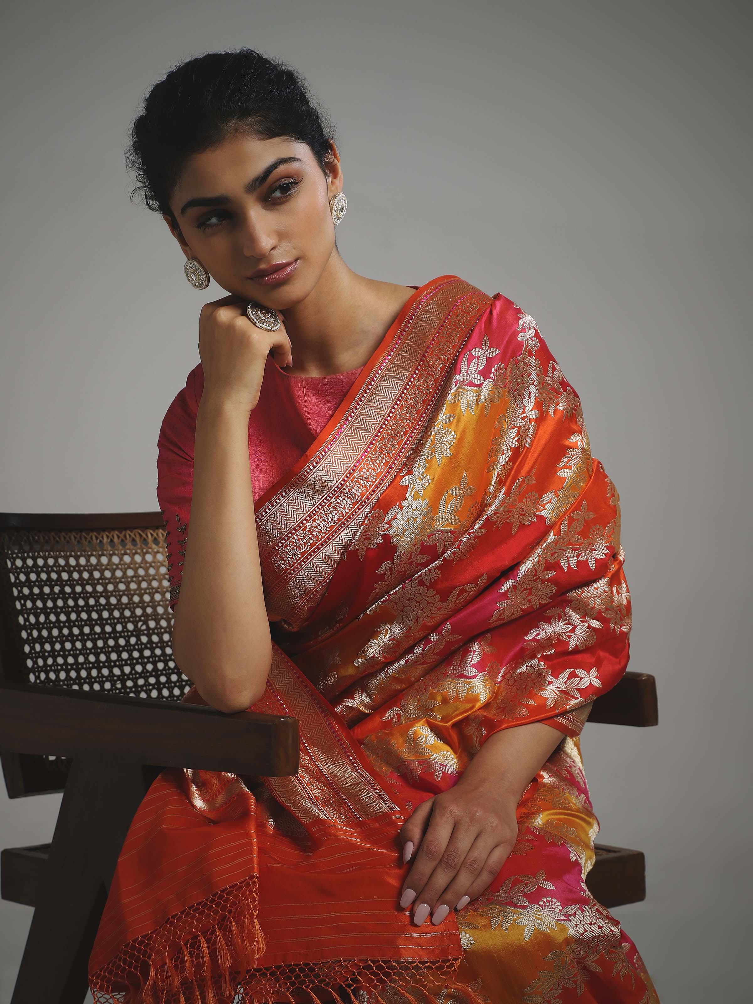 Angled view of silk rangkat Banarasi saree highlighting rangkat technique