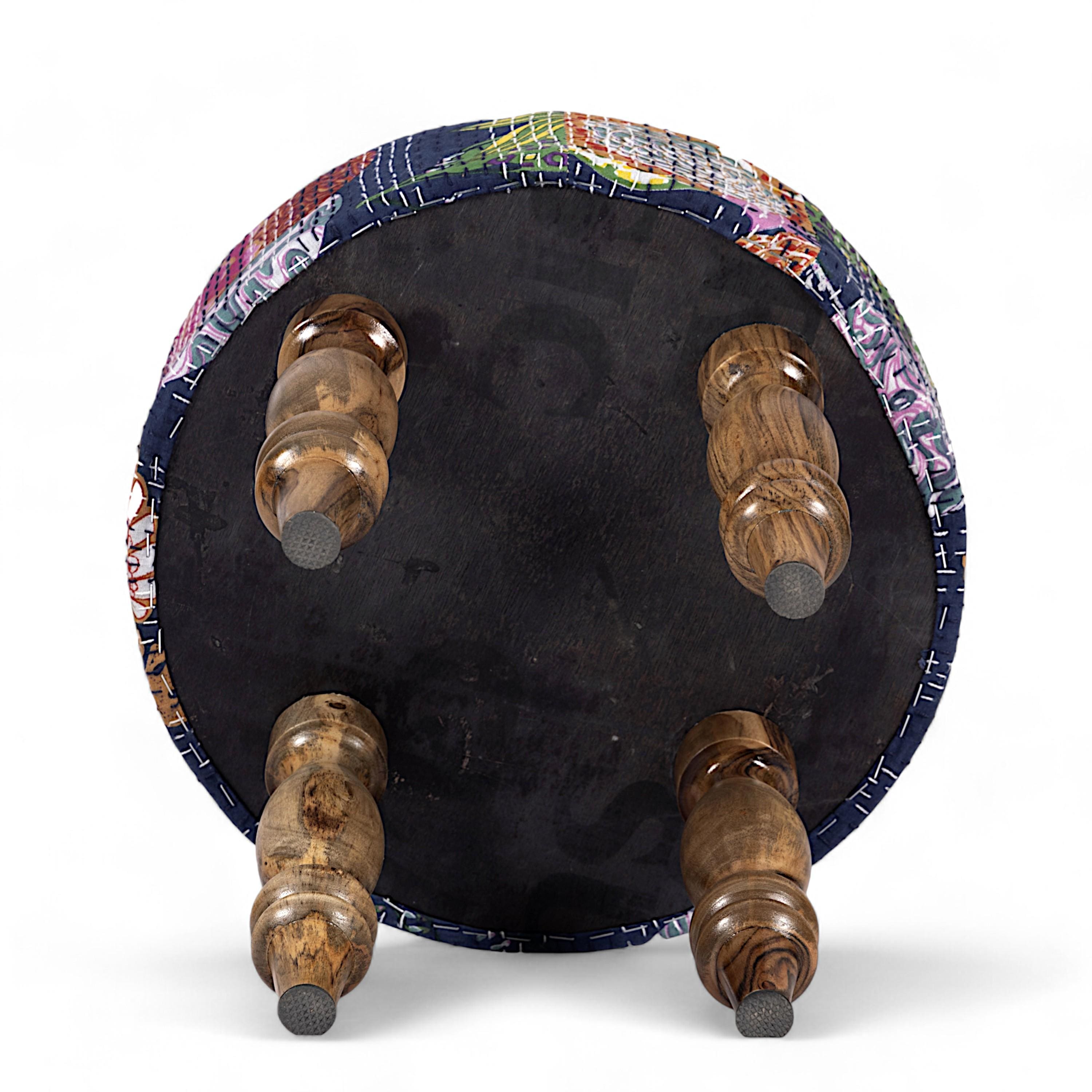 Cairo Sheesham Wood Mid Century Seater Bench Set  2 Stools In Fruit Print Blue Kantha