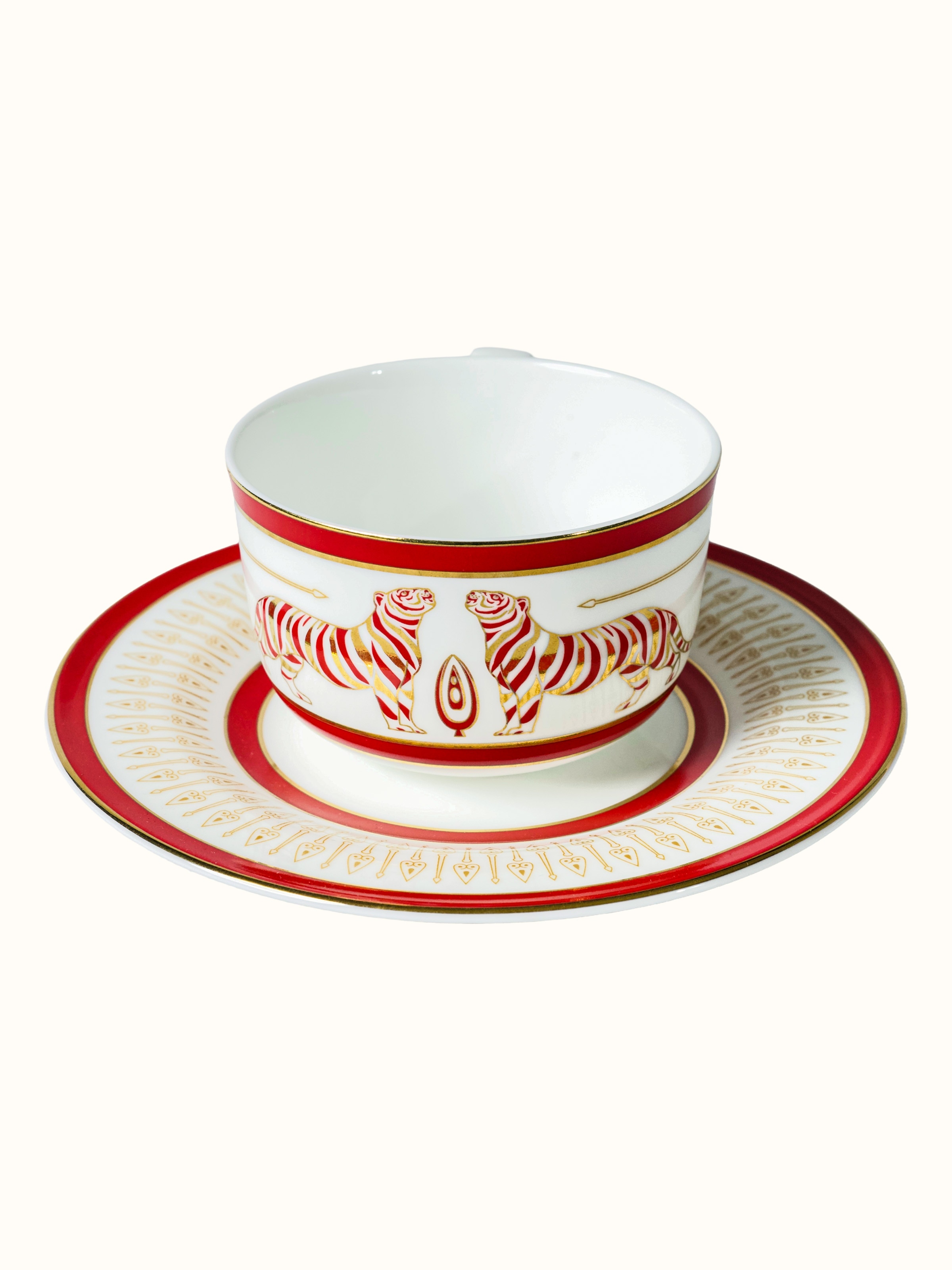 Piece Ceramic Tea Set With Hand-Applied Gold-Accents (7 Pcs)