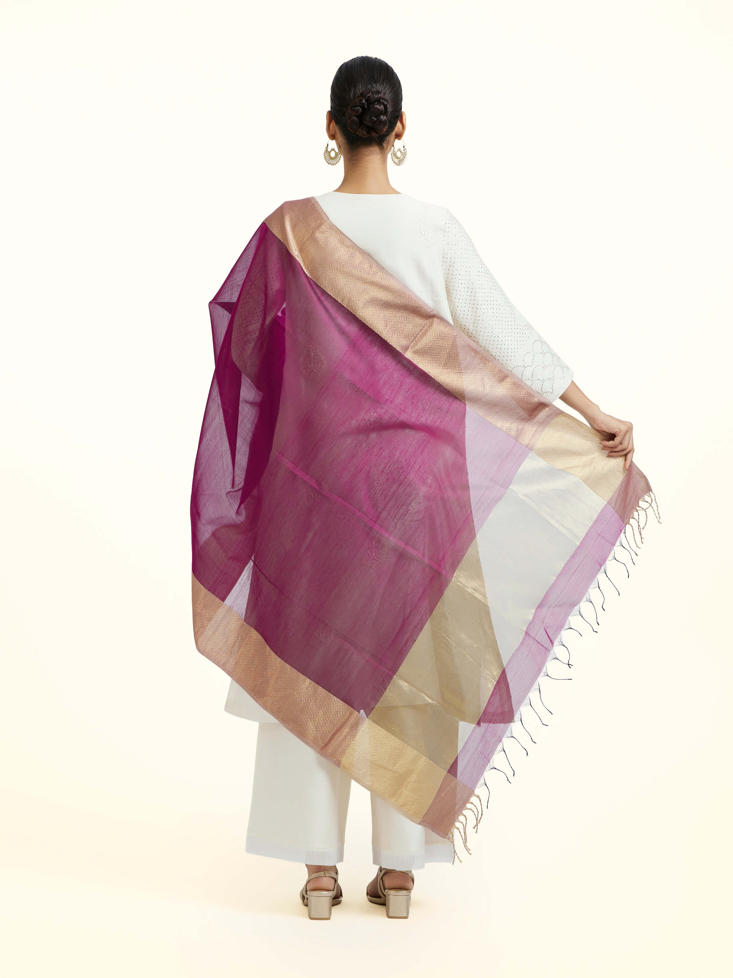 Pink Cotton Silk Maheshwari Handloom Dupatta